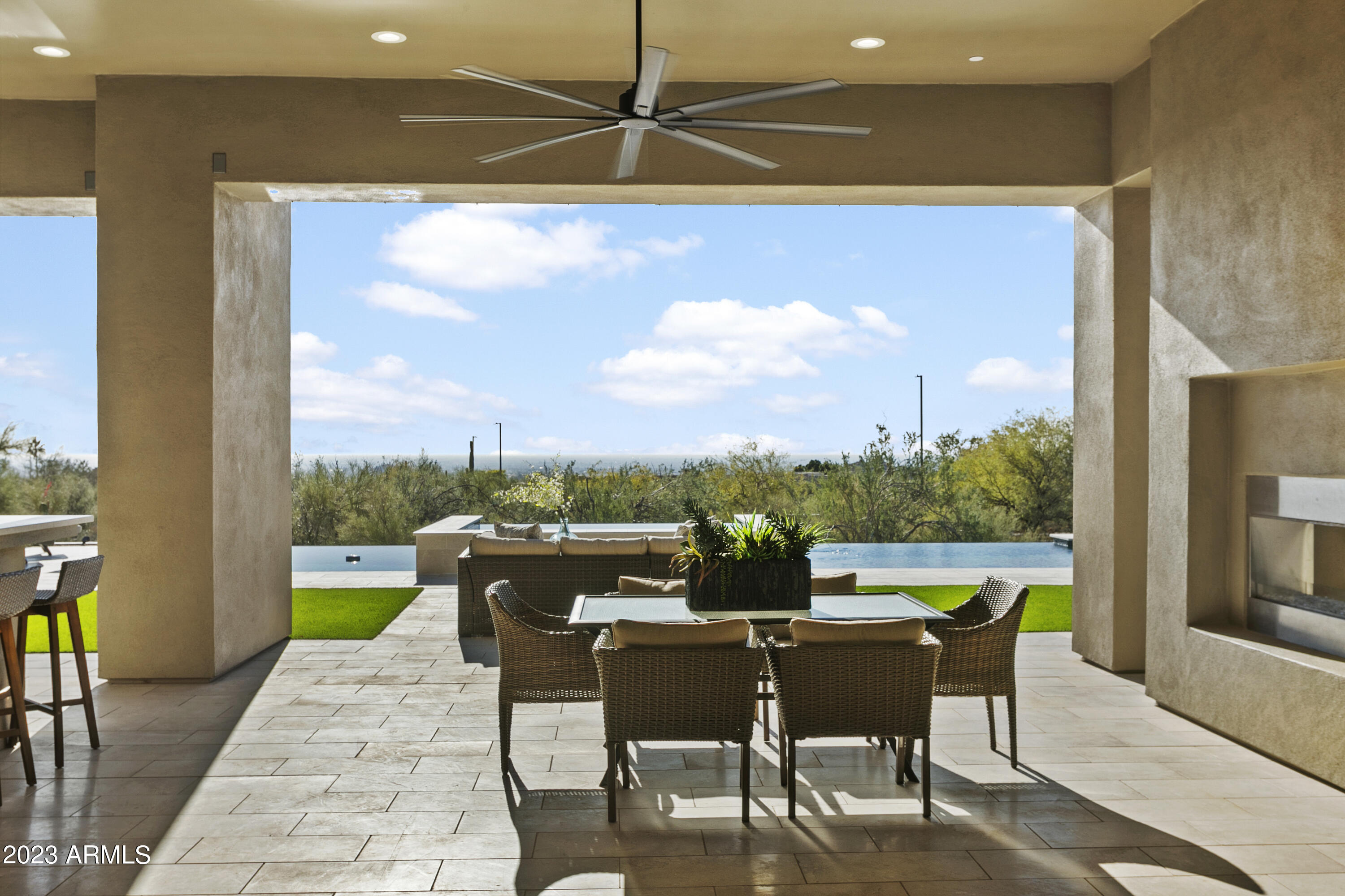 MOUNTAIN ESTATES AT LAS SENDAS - Residential