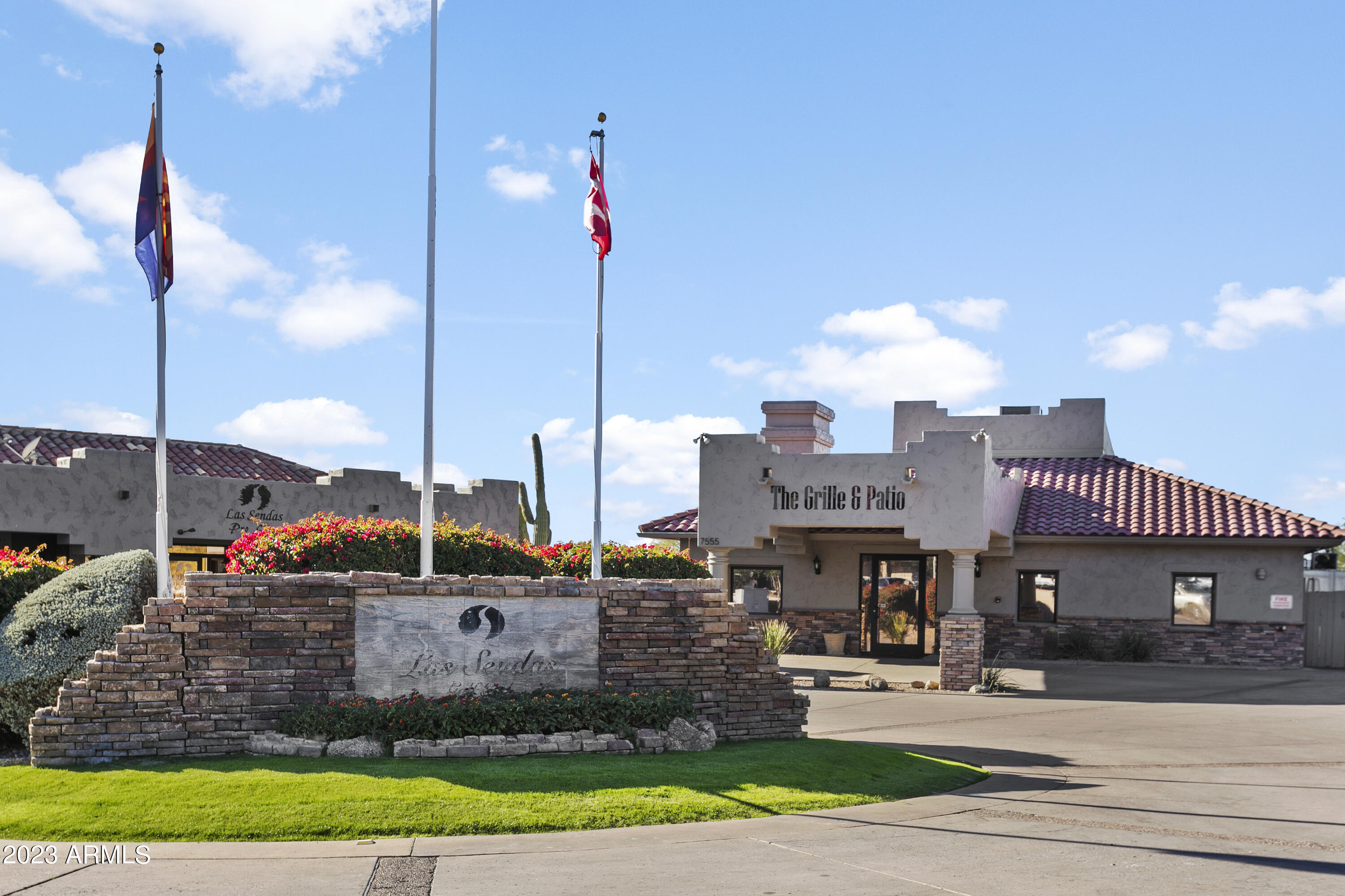 MOUNTAIN ESTATES AT LAS SENDAS - Residential