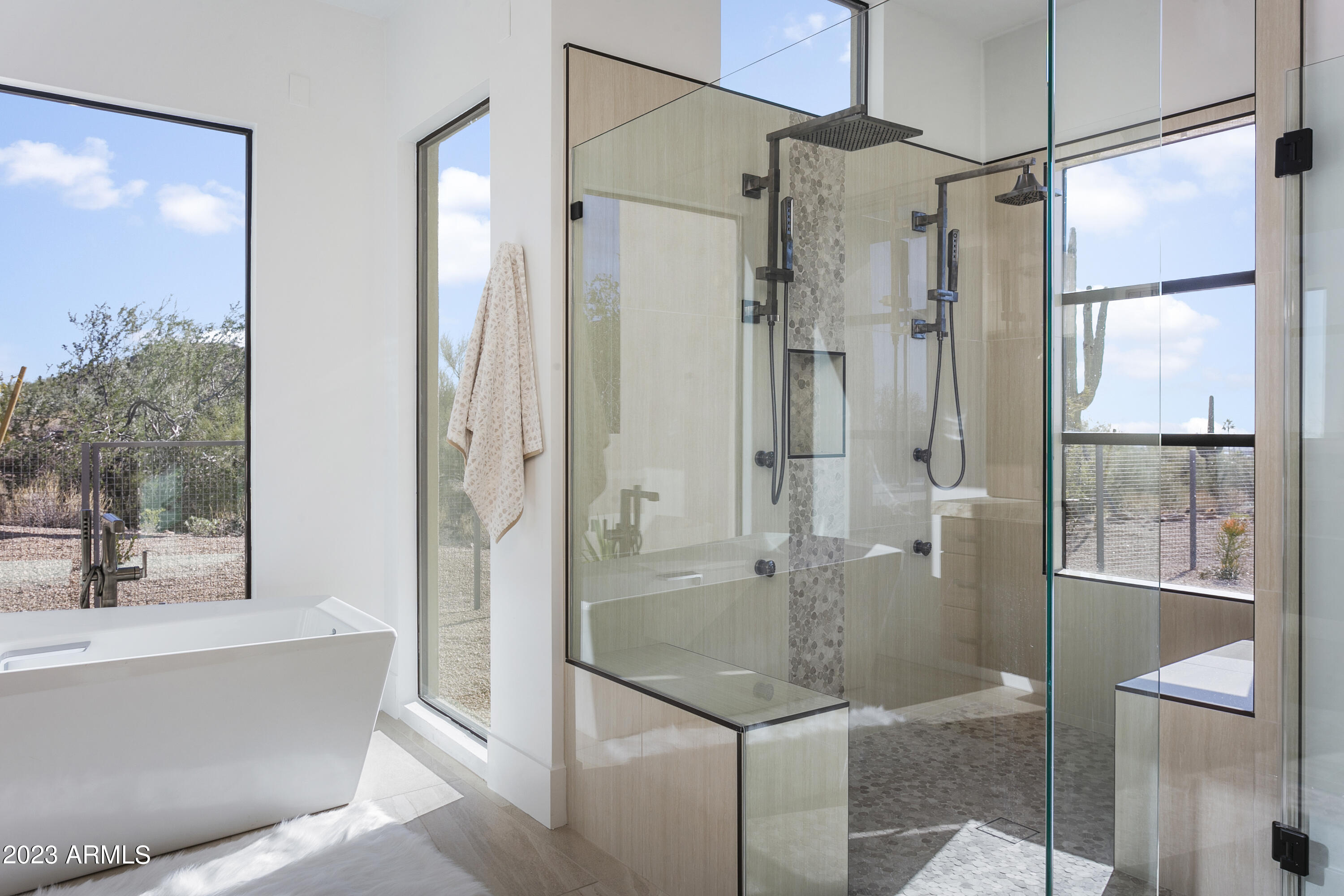MOUNTAIN ESTATES AT LAS SENDAS - Residential
