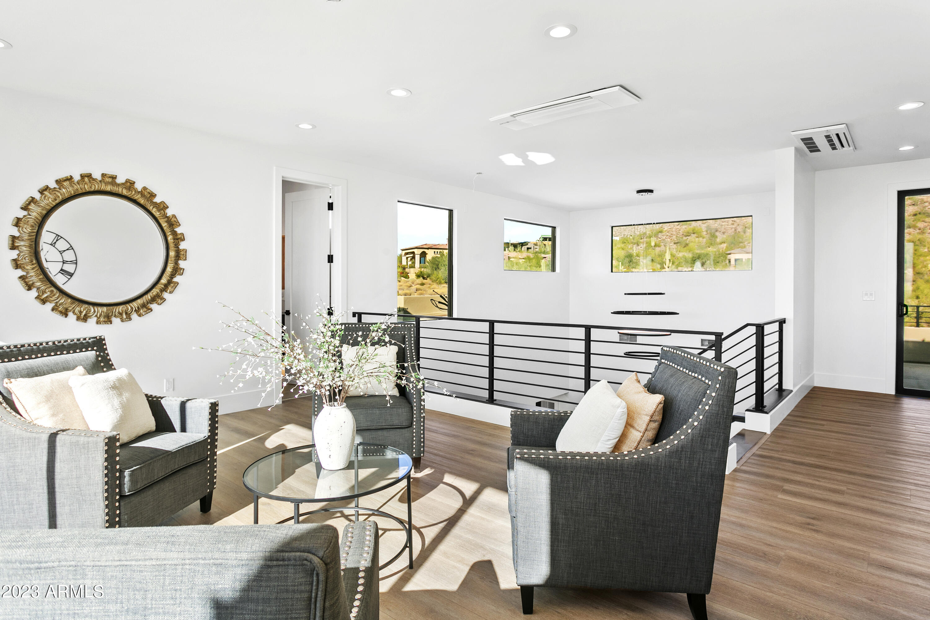 MOUNTAIN ESTATES AT LAS SENDAS - Residential