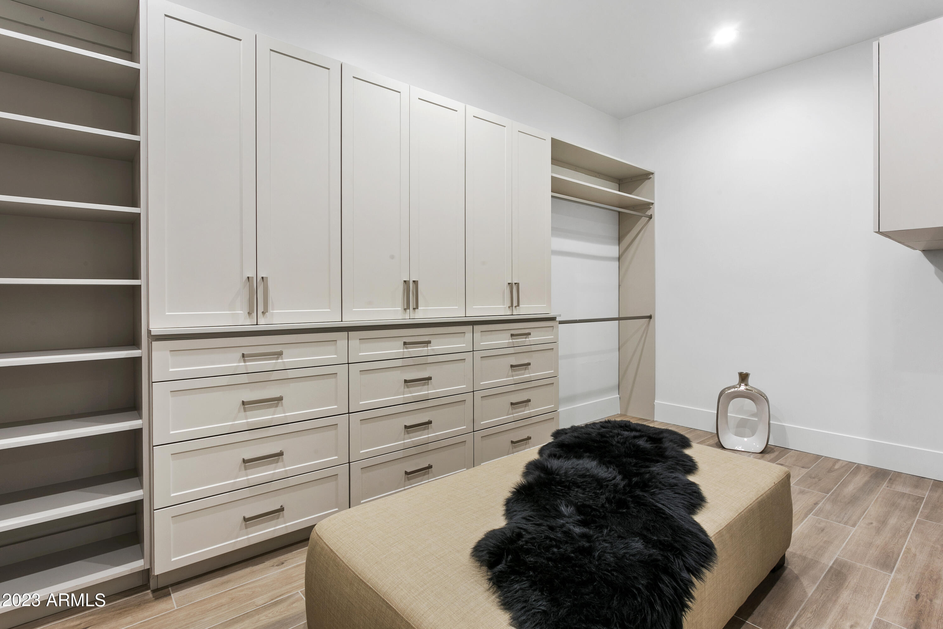 MOUNTAIN ESTATES AT LAS SENDAS - Residential