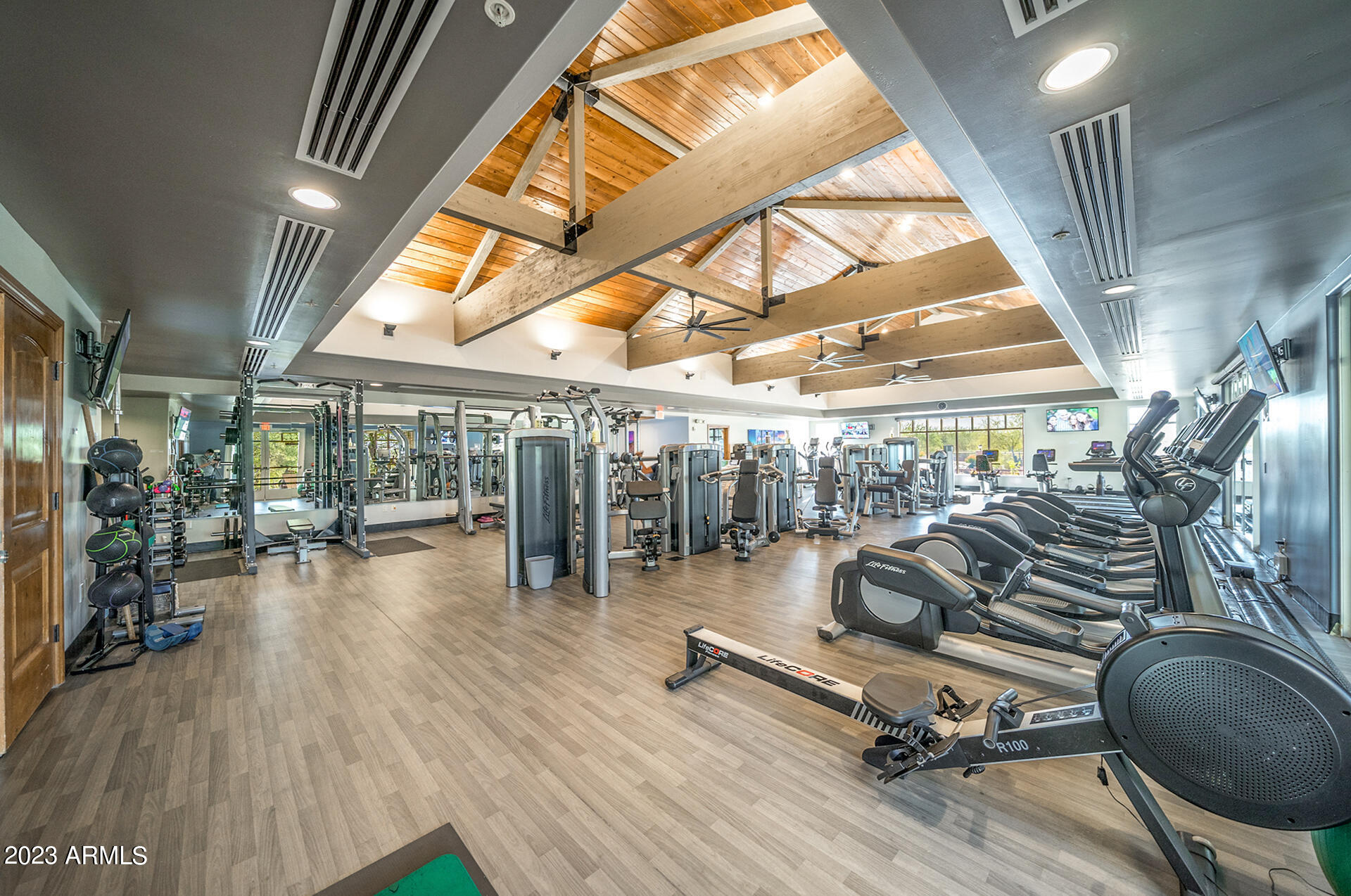 MOUNTAIN ESTATES AT LAS SENDAS - Residential