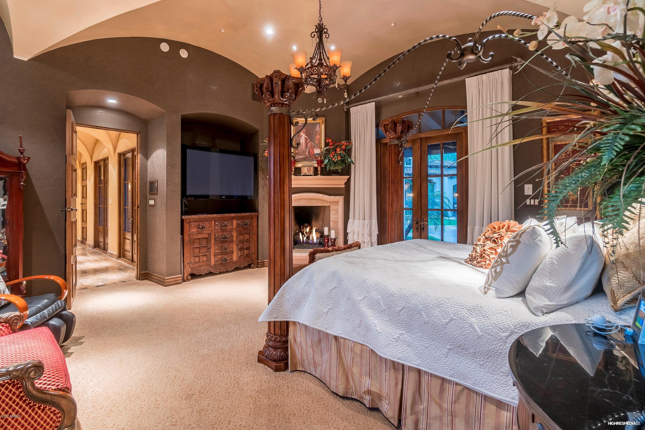 EQUESTRIAN TRAILS - Residential