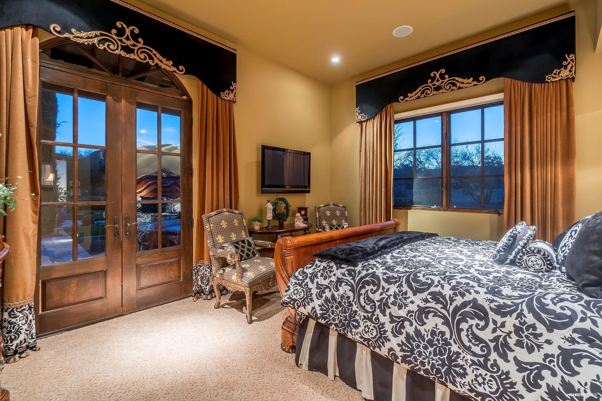 EQUESTRIAN TRAILS - Residential