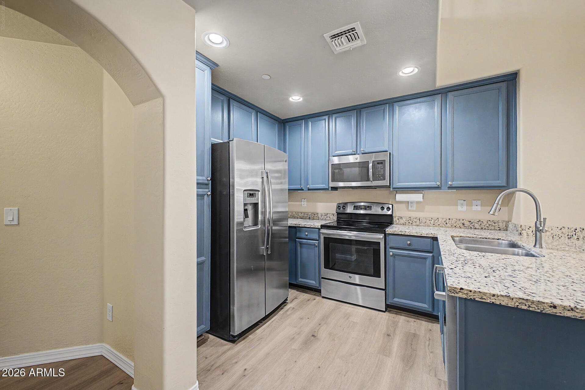 GARDENS PARCEL 5 CONDOMINIUM AMD - Residential