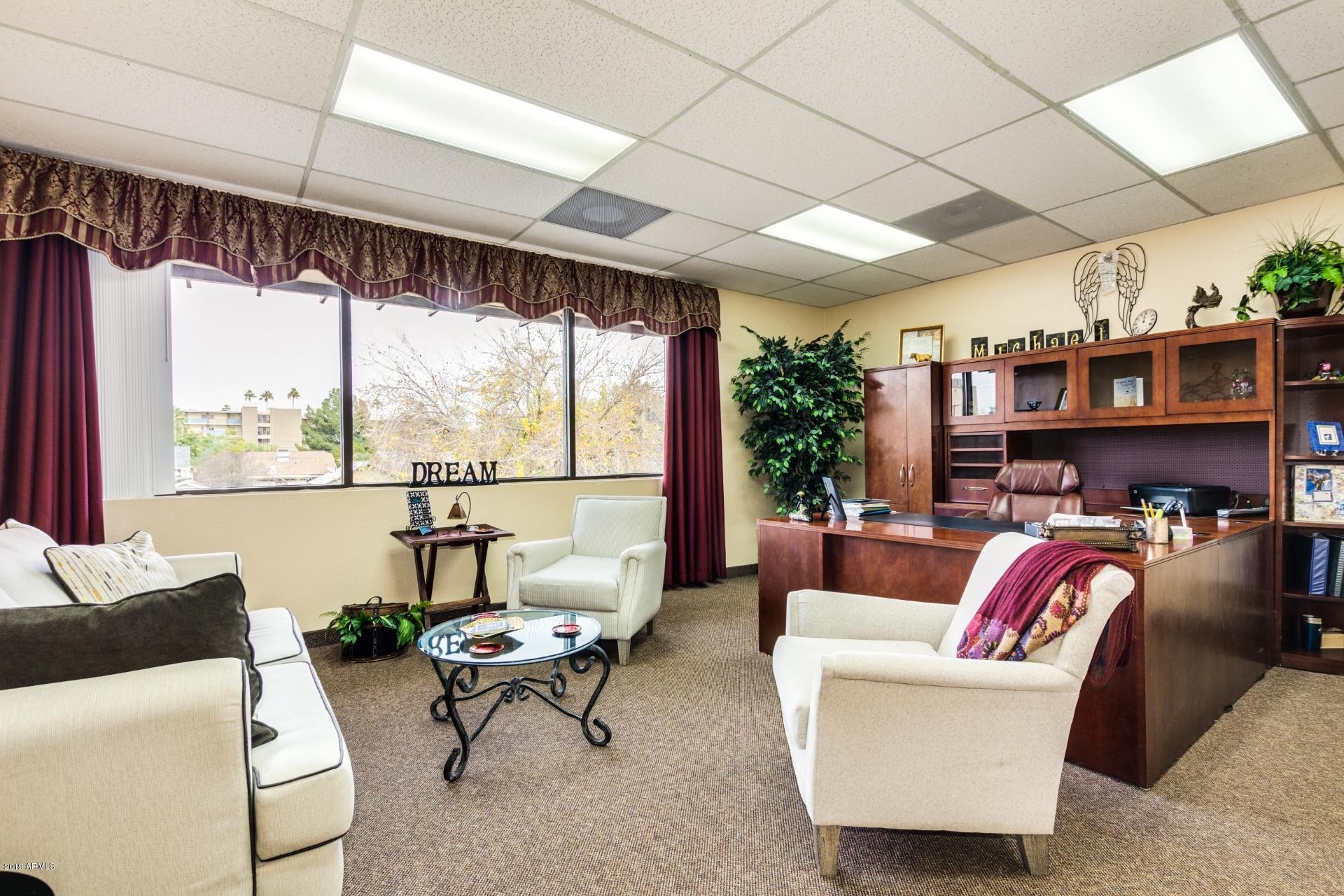VIRGINIA CIRCLE - Commercial Sale