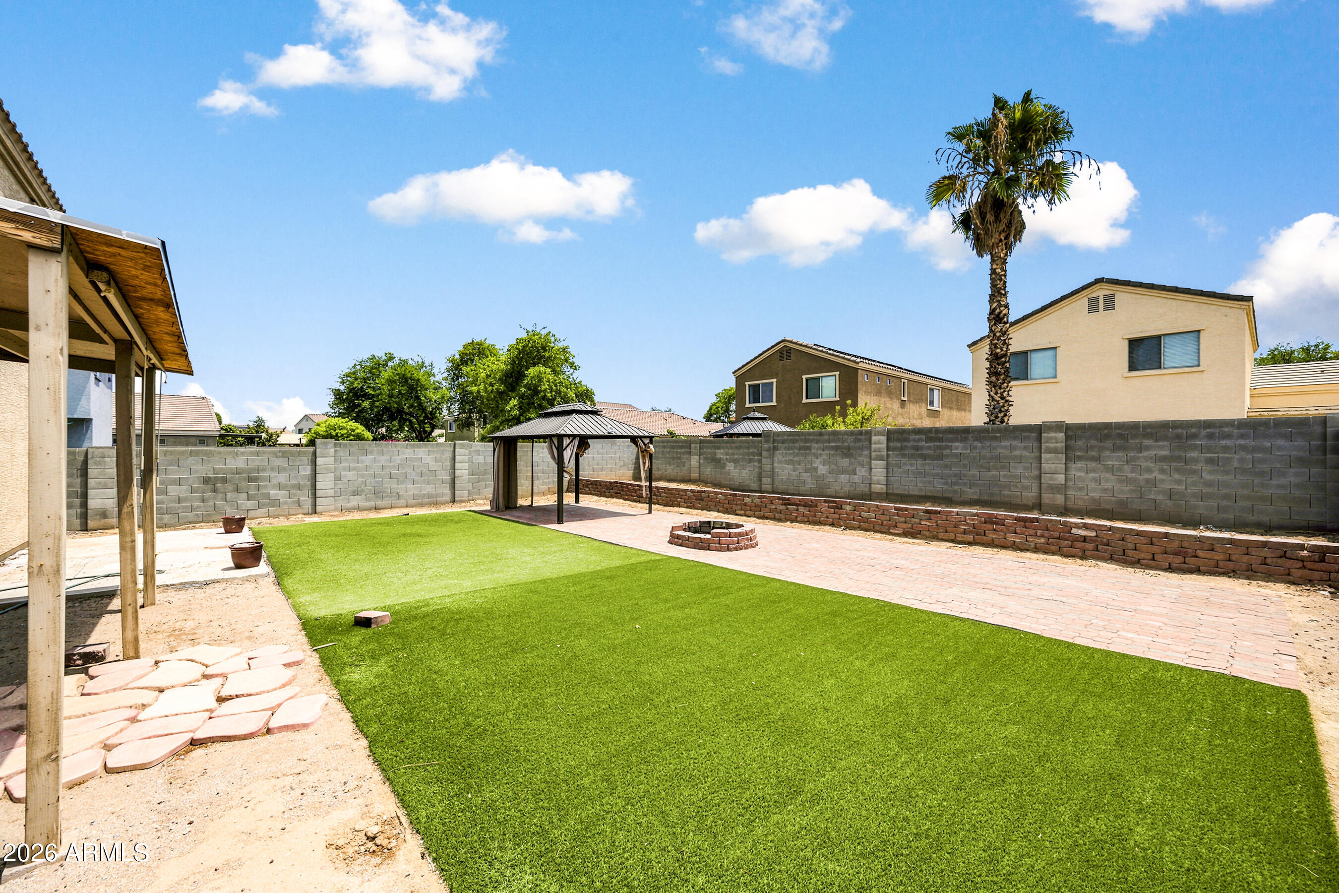 SIERRA MONTANA PARCEL 10 - Residential