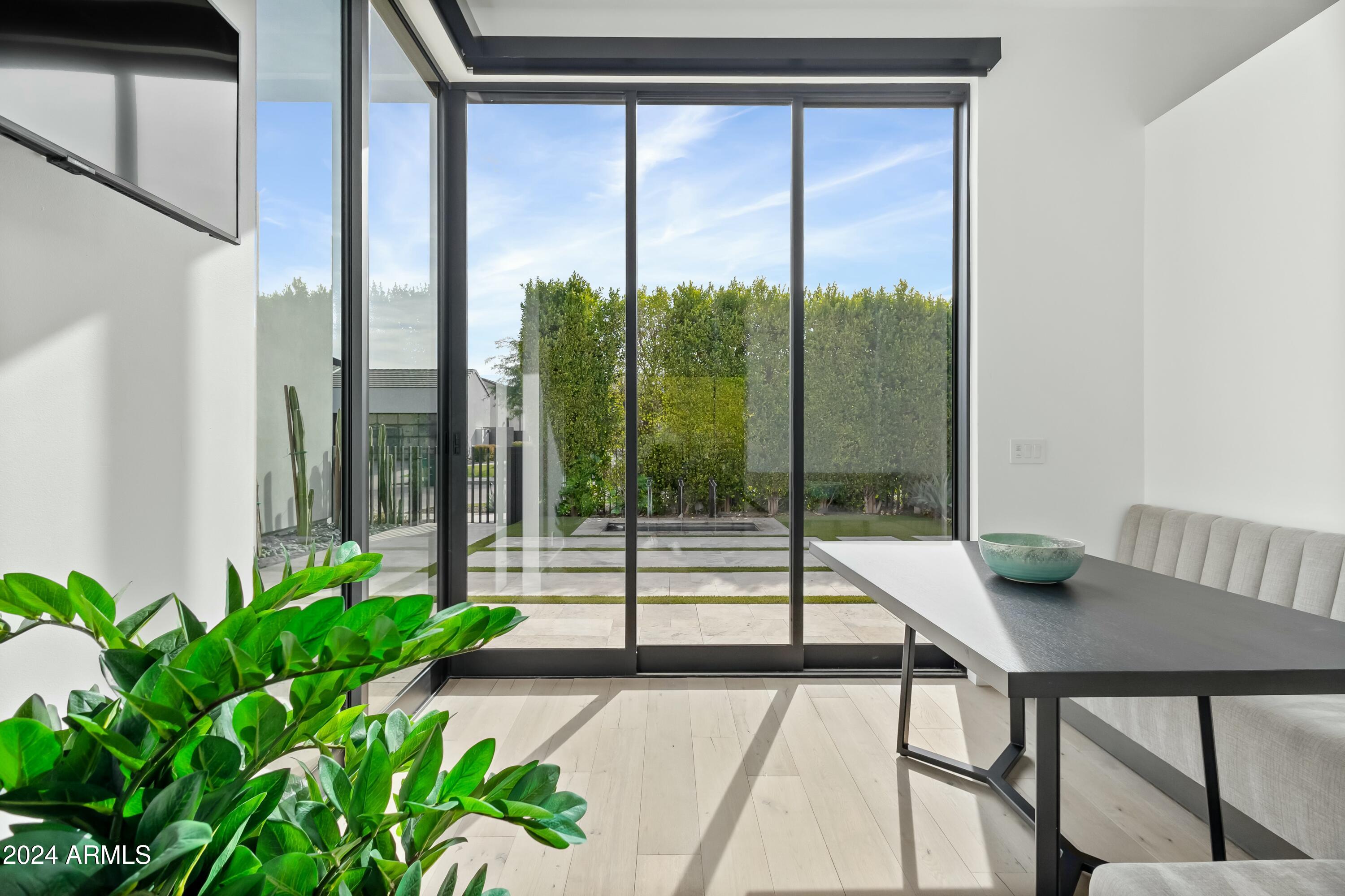 RITZ-CARLTON PARCEL B - Residential