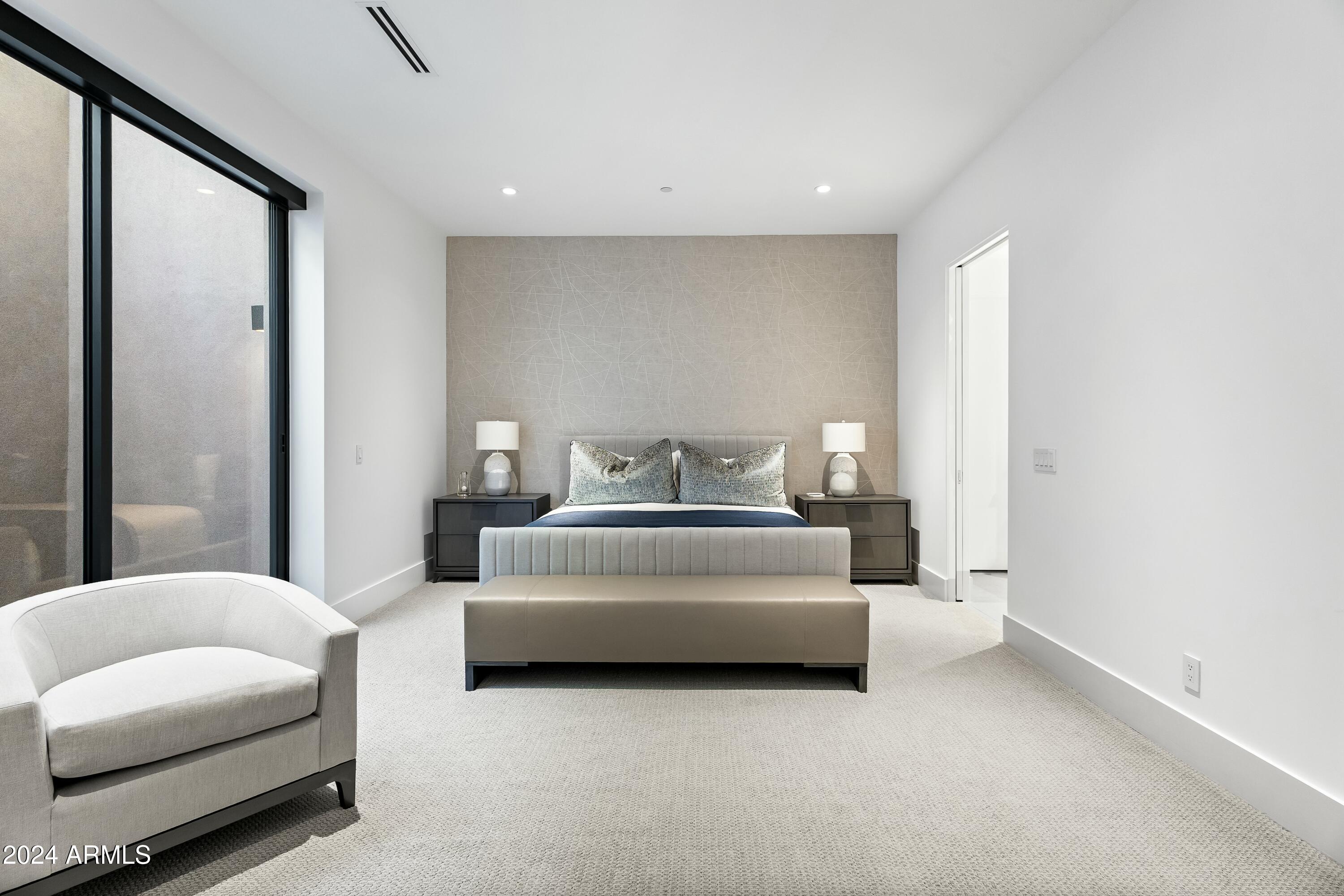 RITZ-CARLTON PARCEL B - Residential