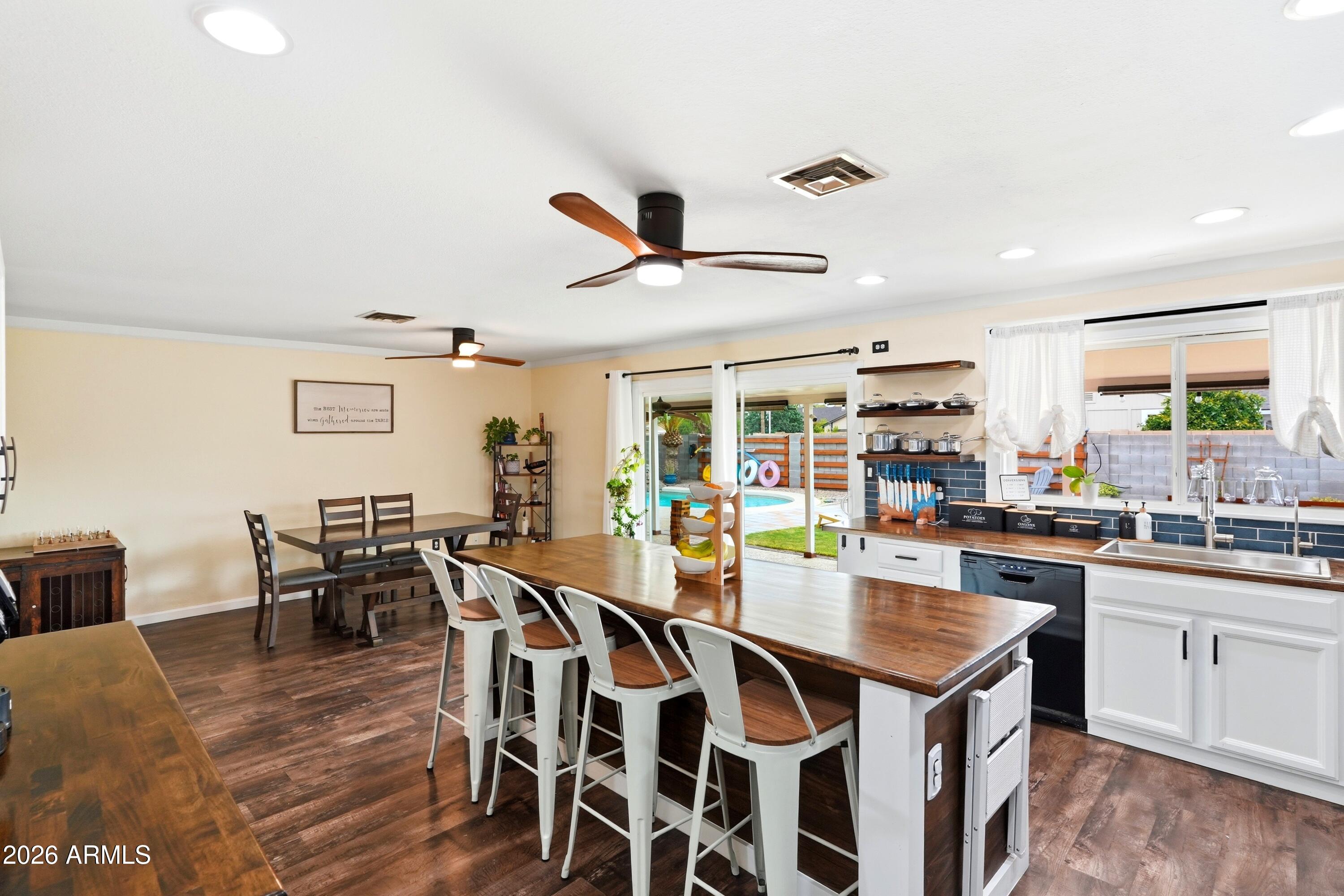 KNOELL EAST UNIT 5 - Residential