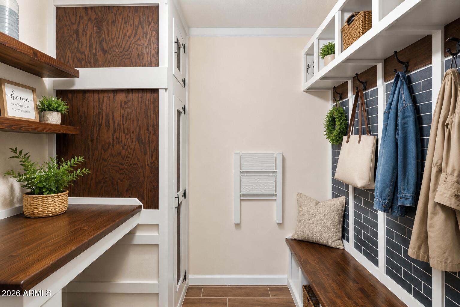 KNOELL EAST UNIT 5 - Residential