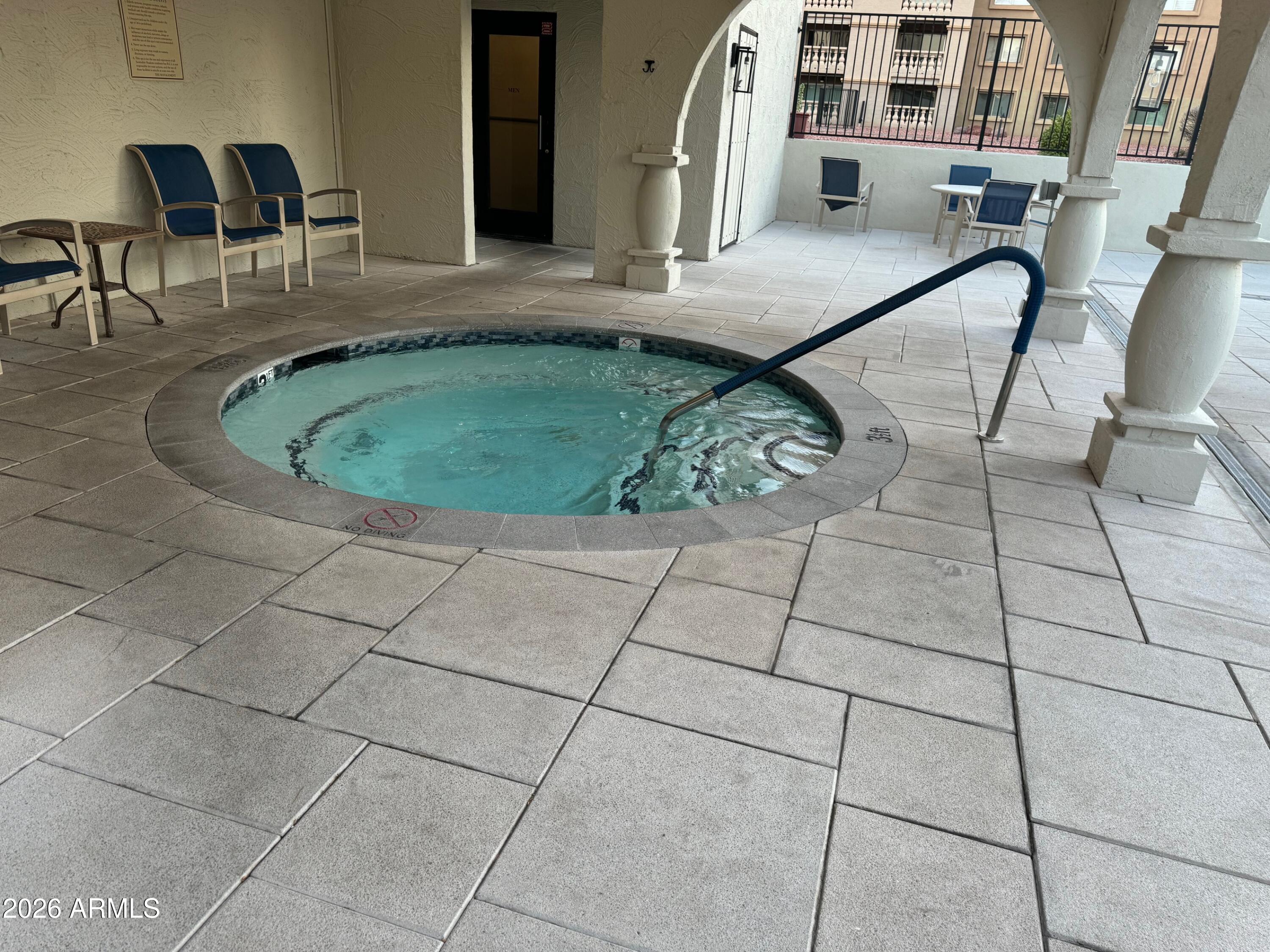 SCOTTSDALE SHADOWS 5 UNITS A101 THRU A112 A201 THR - Residential Lease