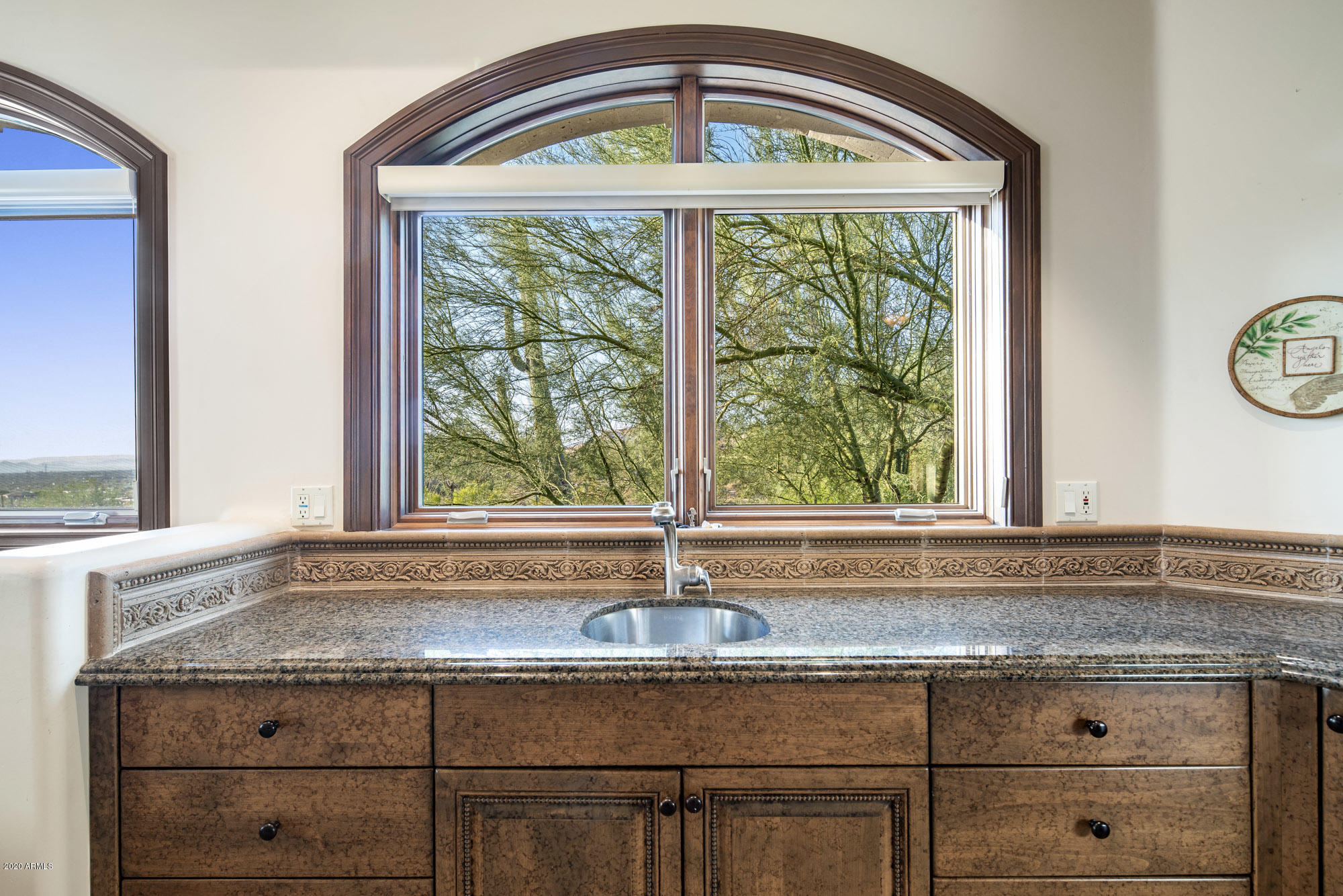 ESTANCIA - Residential