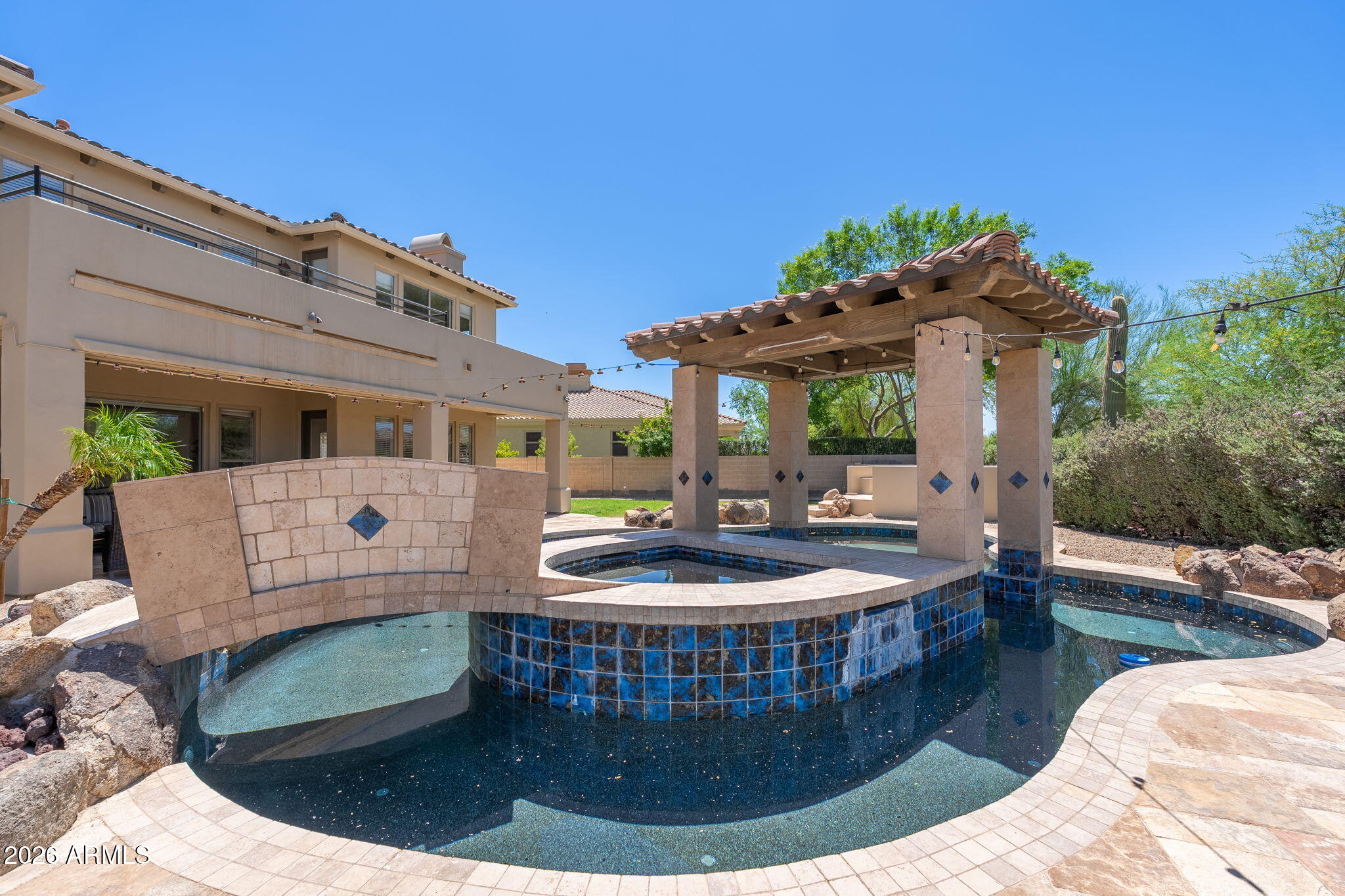 AVIANO - Residential