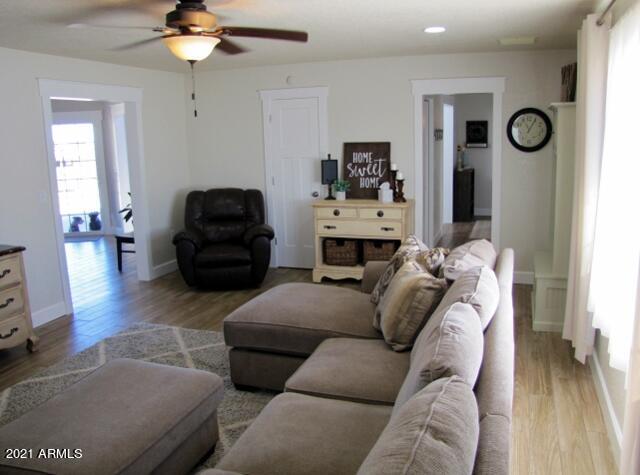 PUEBLO DEL SOL VILLAGE ONE UNIT B LOT 27 - Residential
