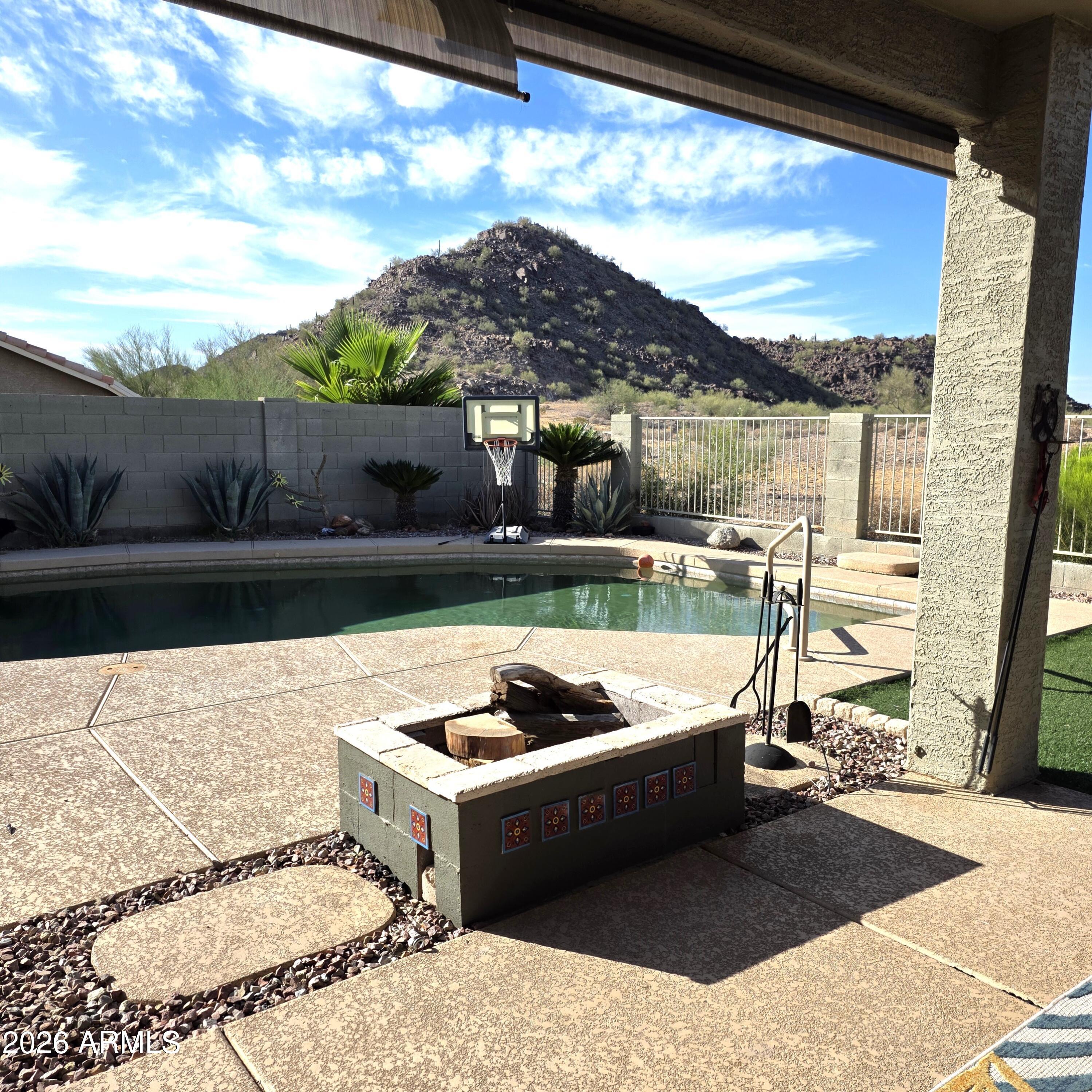 SCARLETT CANYON - Residential Lease
