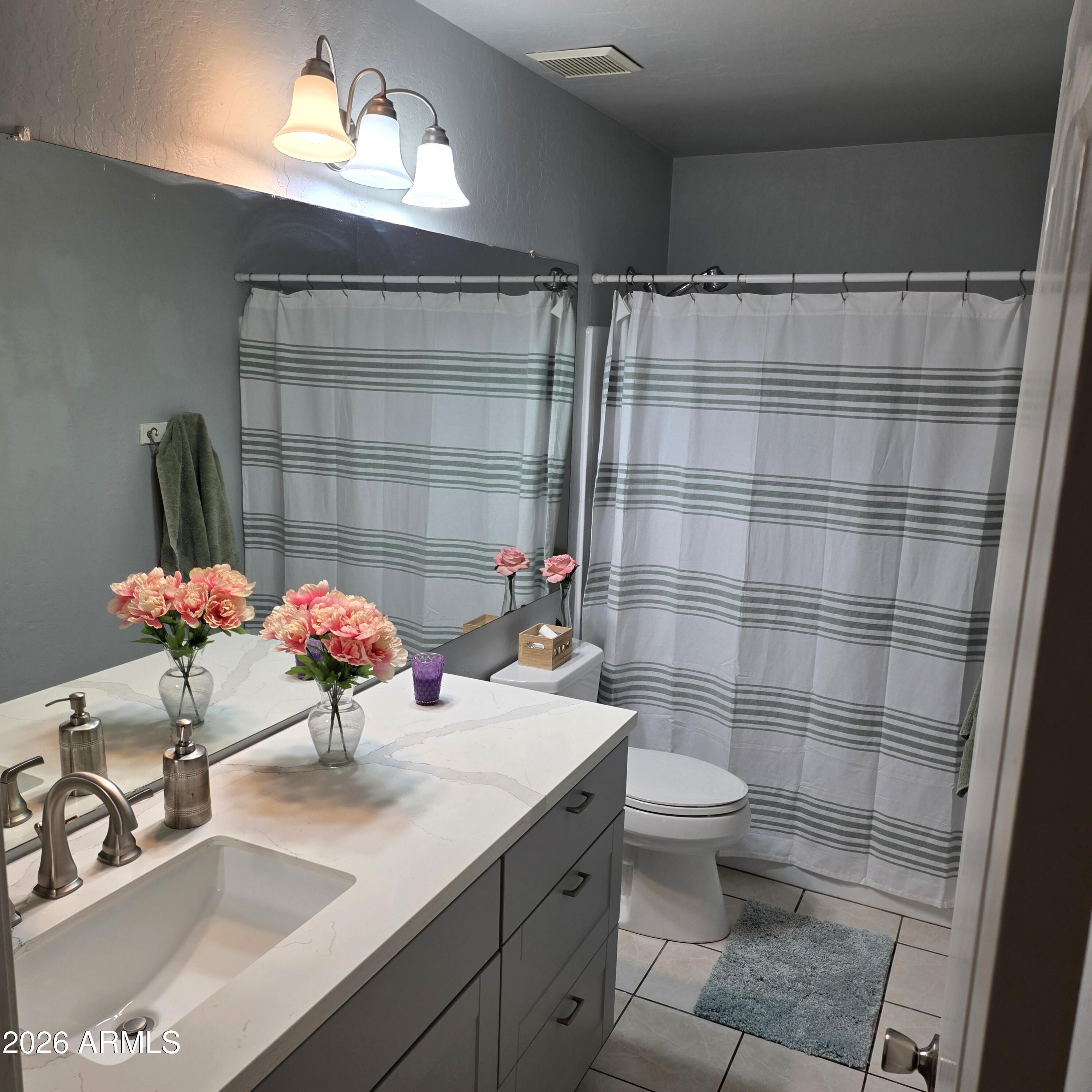 SCARLETT CANYON - Residential Lease