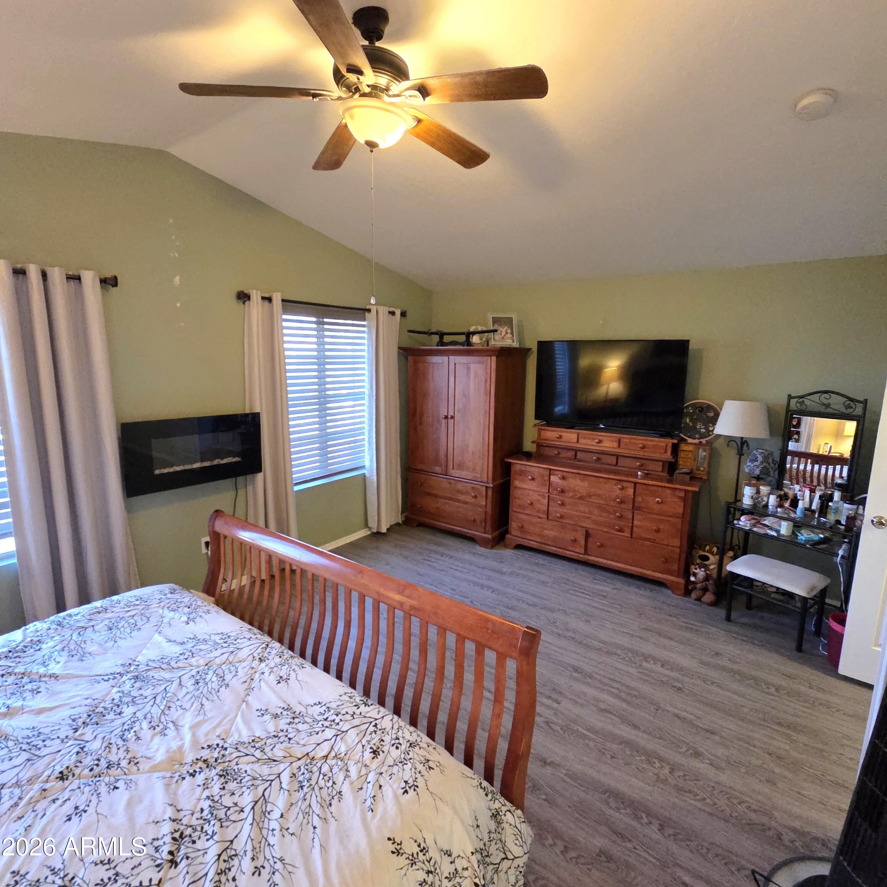 SCARLETT CANYON - Residential Lease