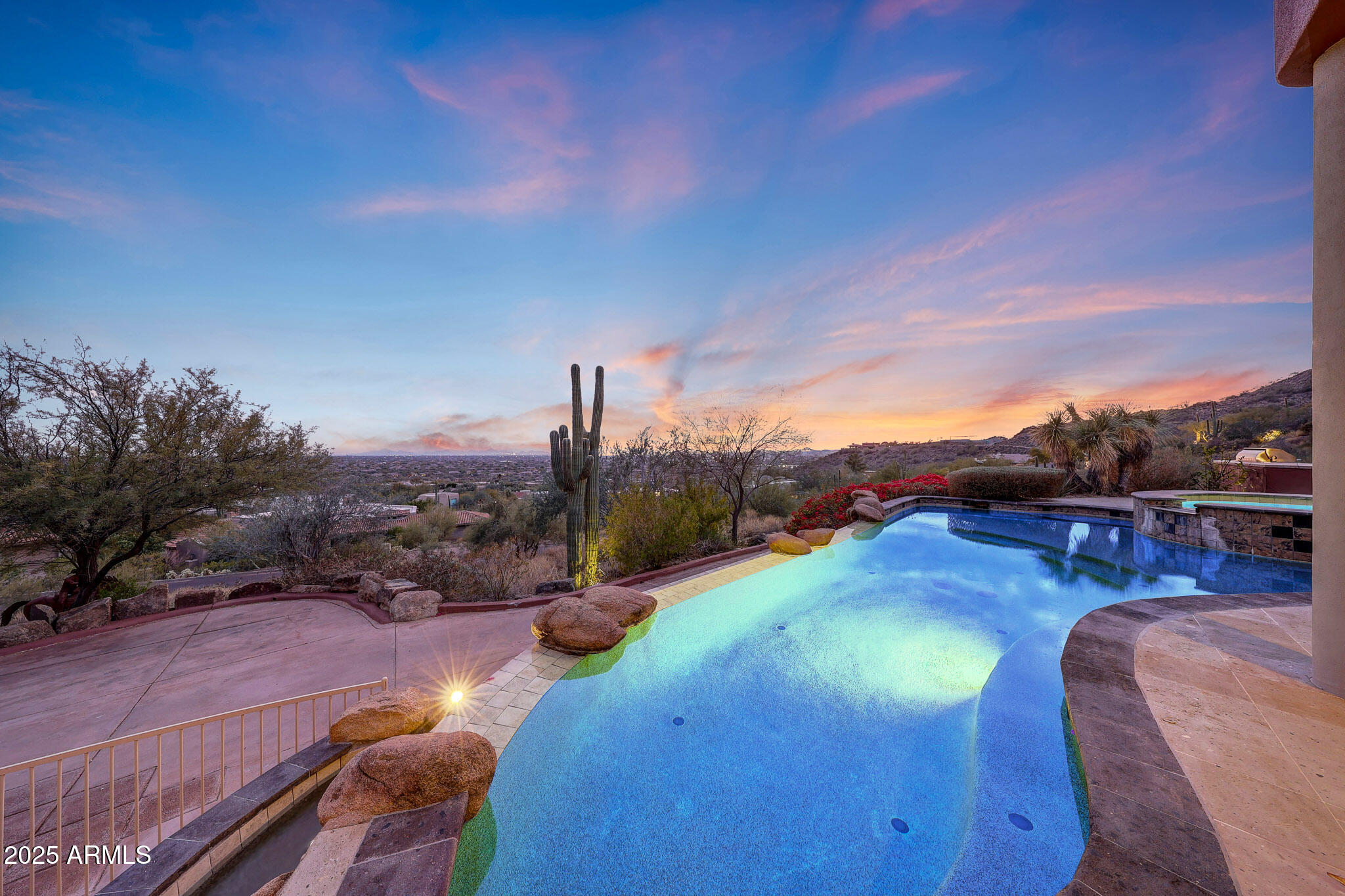 CAREFREE GRAND VIEW ESTATES - Residential