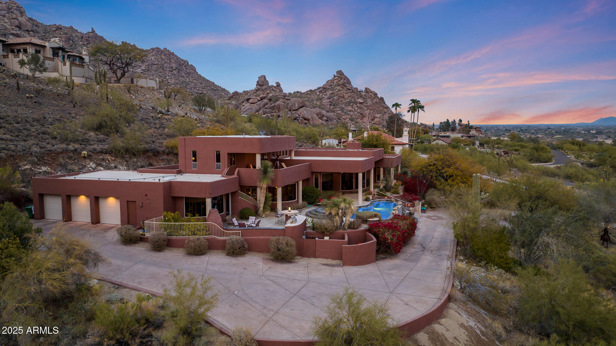 CAREFREE GRAND VIEW ESTATES - Residential