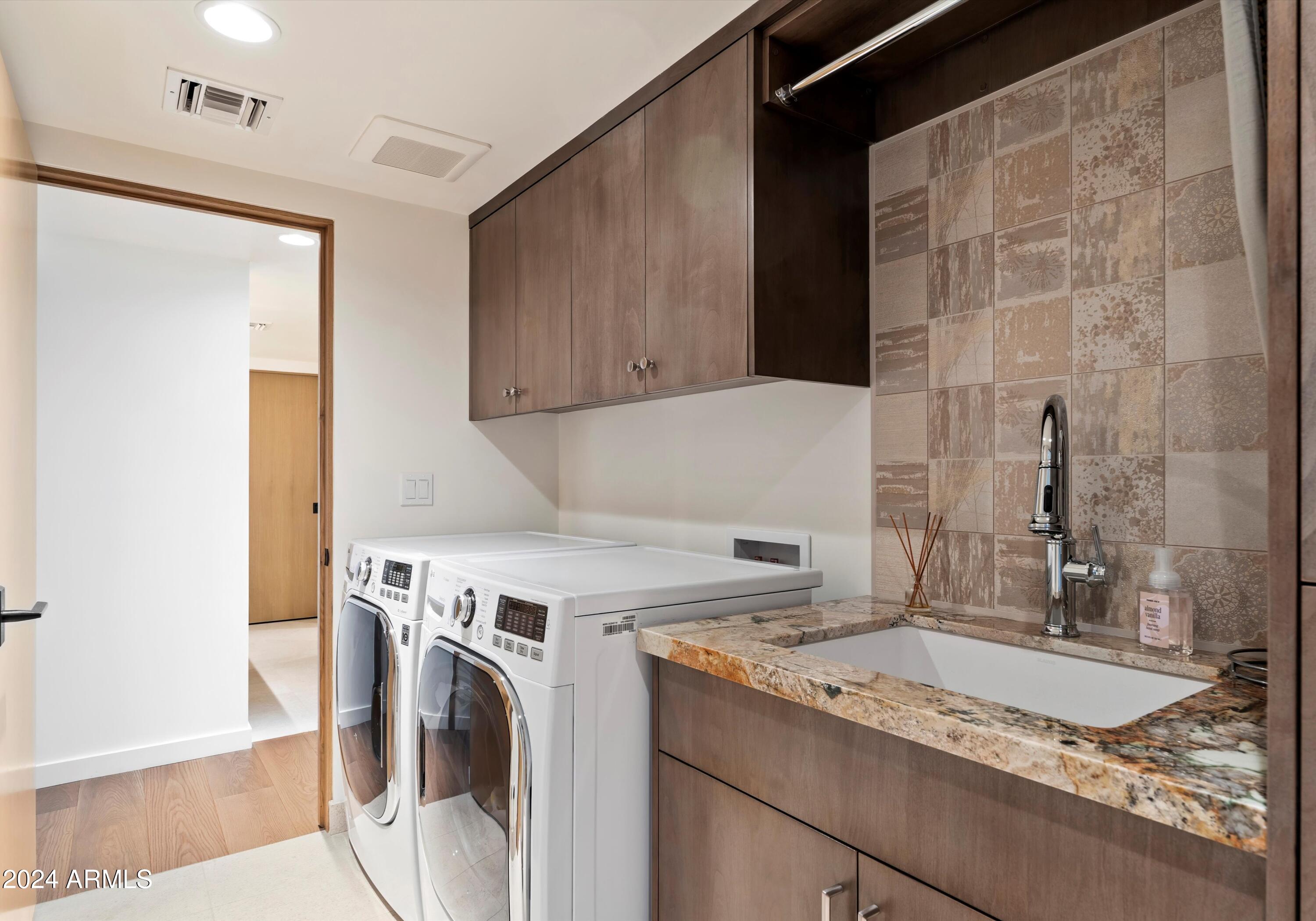 CLEARWATER HILLS - Residential