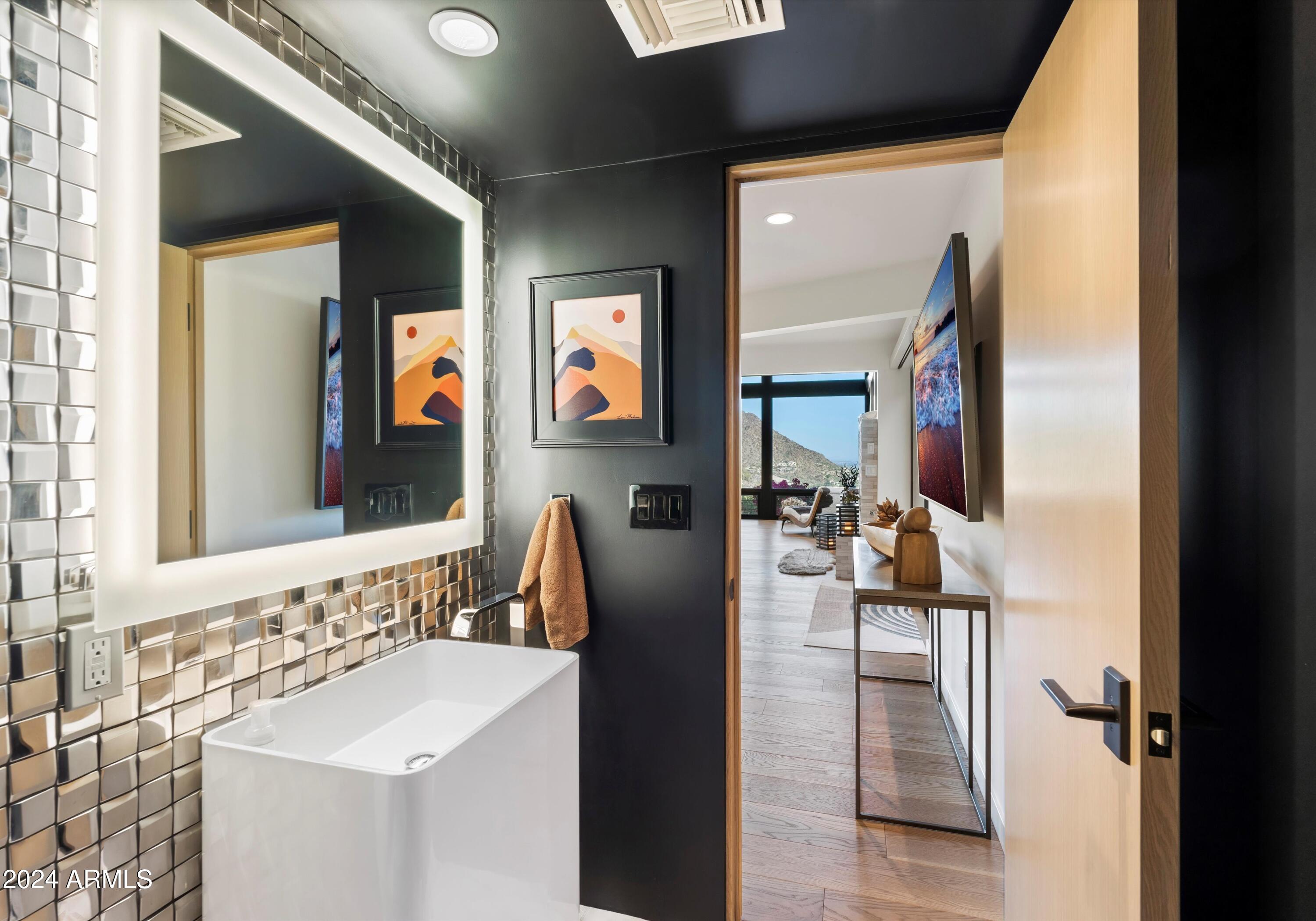CLEARWATER HILLS - Residential