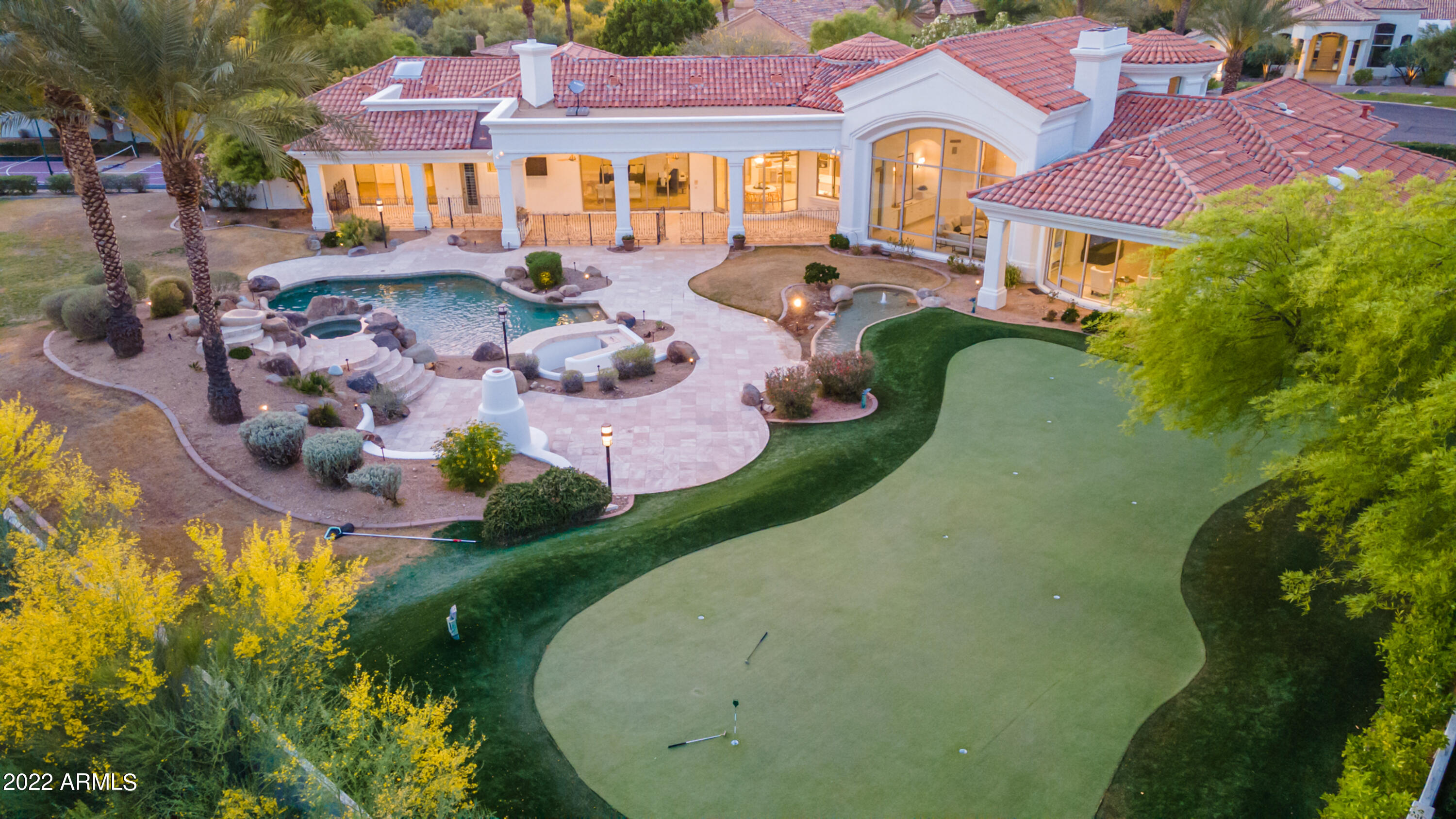 CANYON HORIZONS - Residential