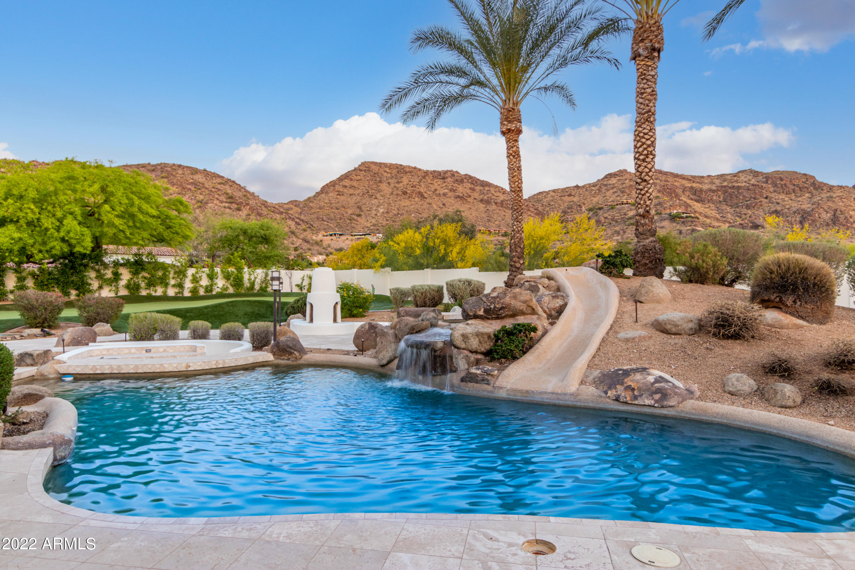 CANYON HORIZONS - Residential