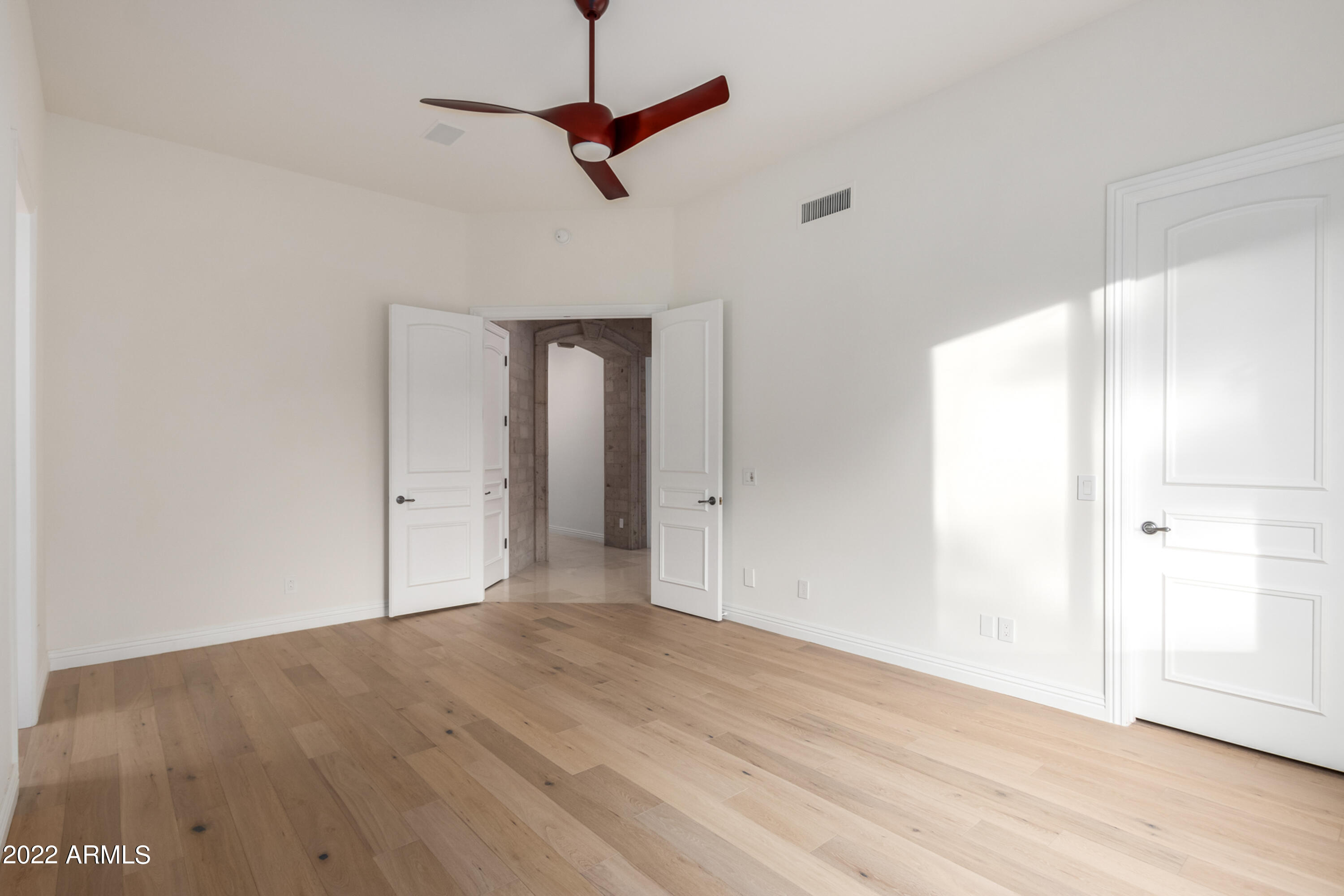 CANYON HORIZONS - Residential