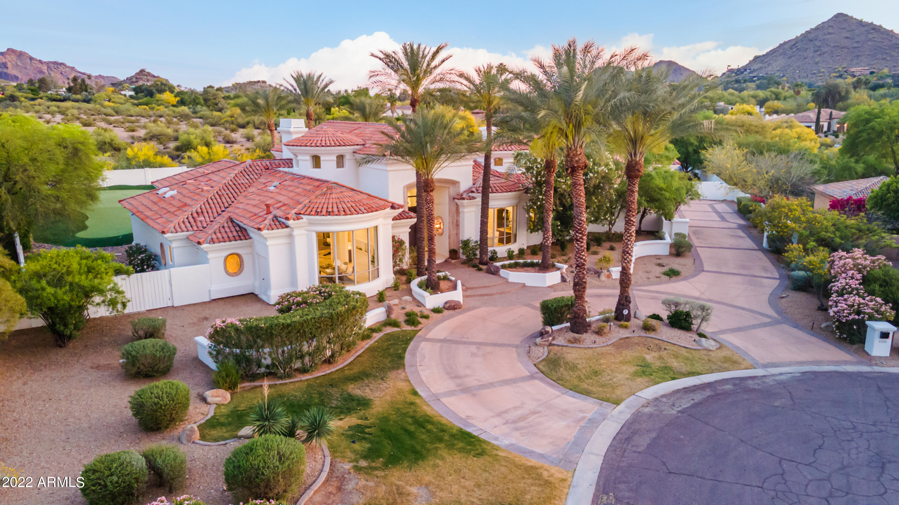 CANYON HORIZONS - Residential