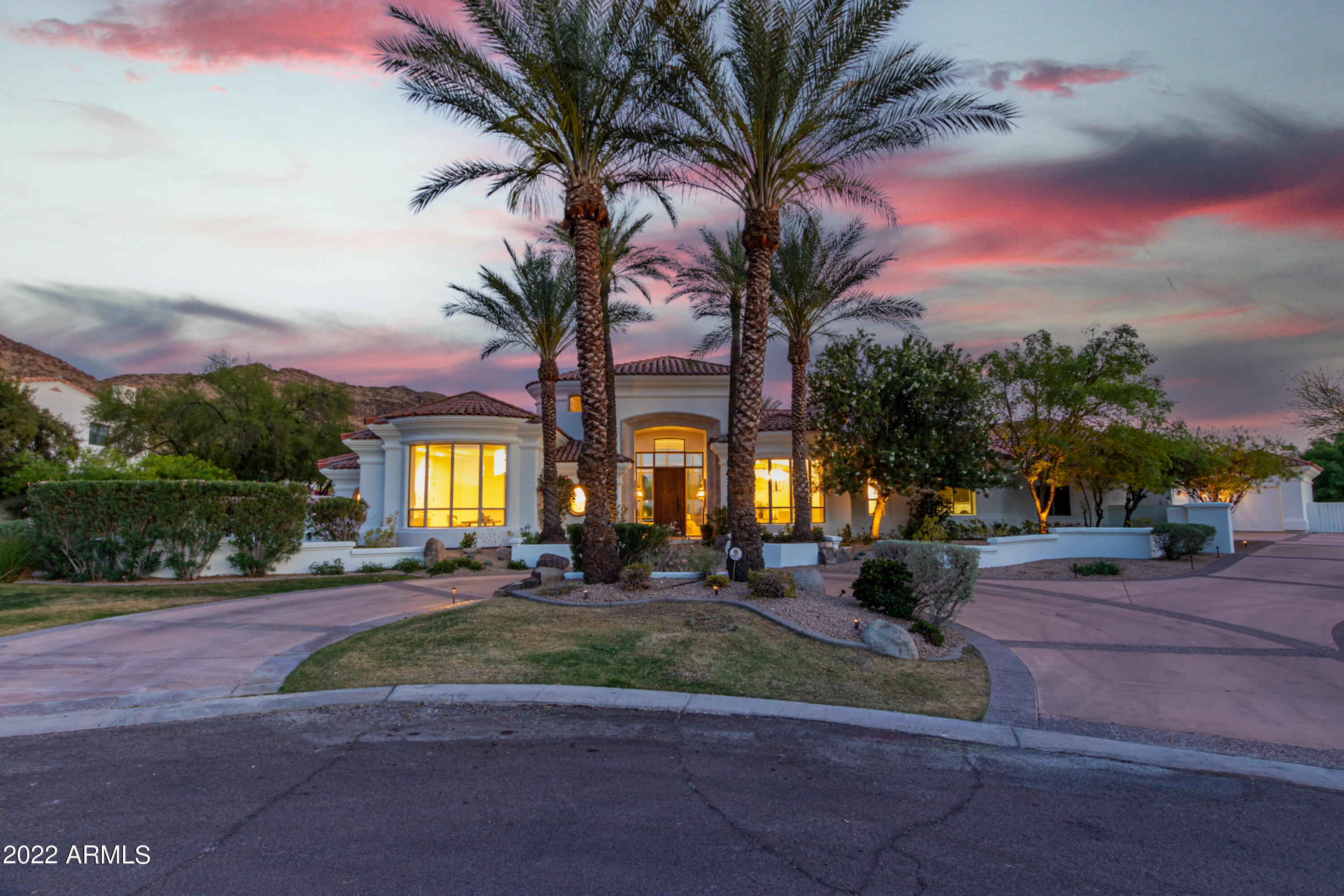 CANYON HORIZONS - Residential