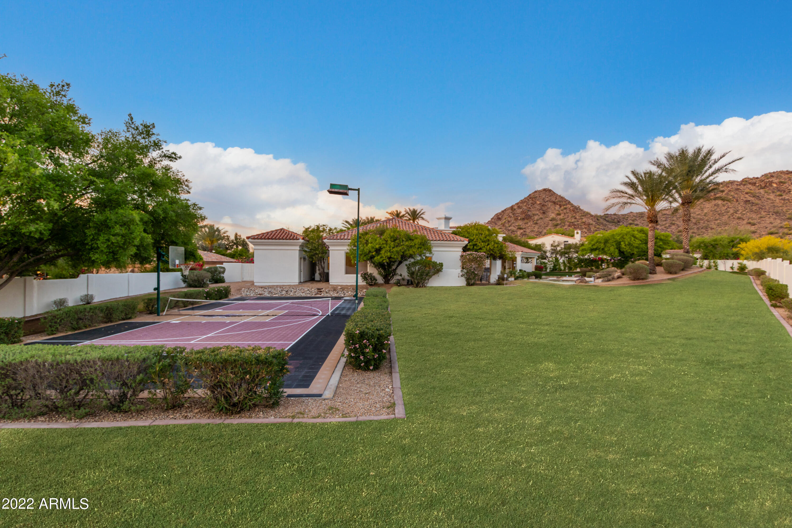 CANYON HORIZONS - Residential