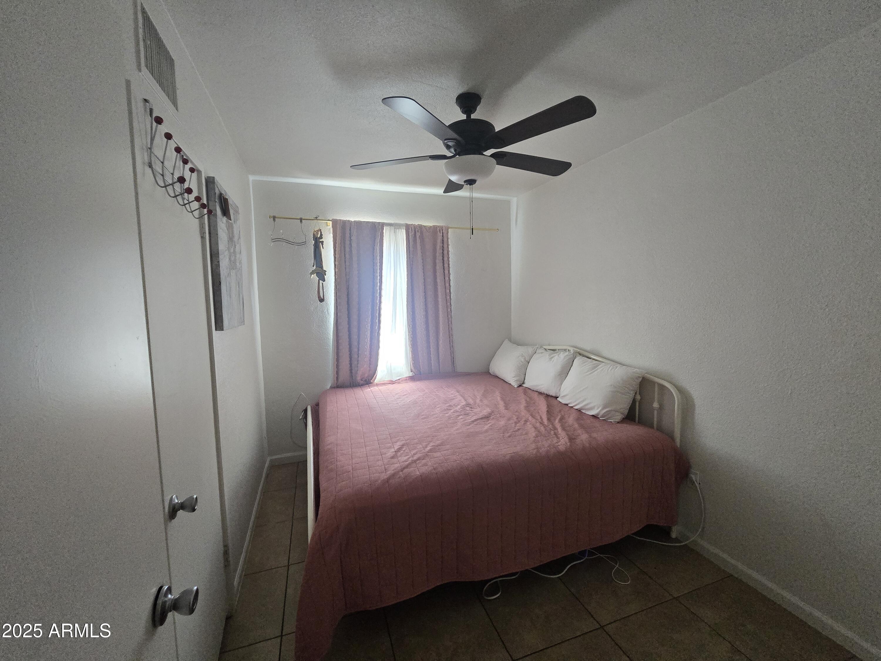 WOODLAWN PARK - Residential