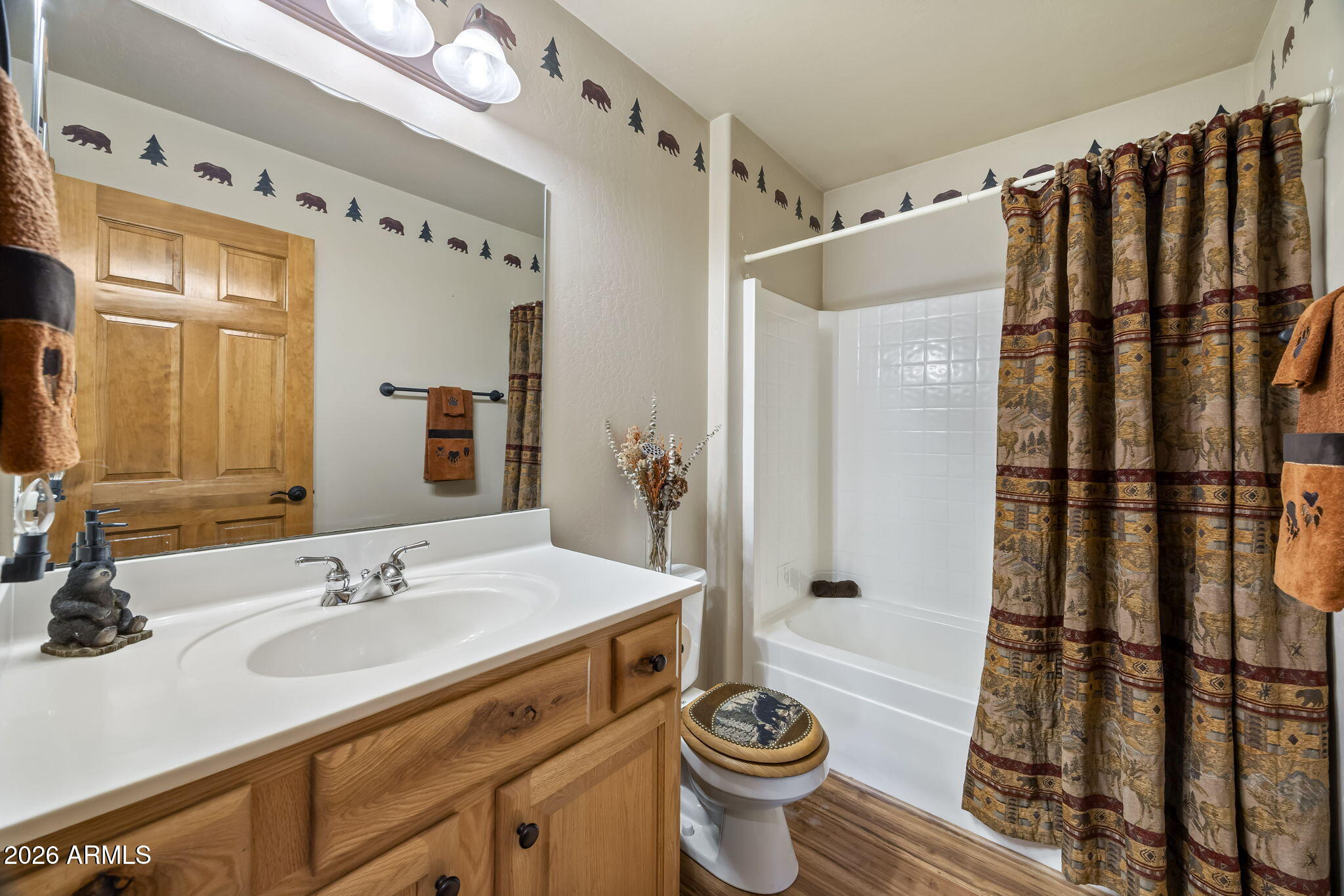 BISON RESORT CABINS UNIT 3 - Residential