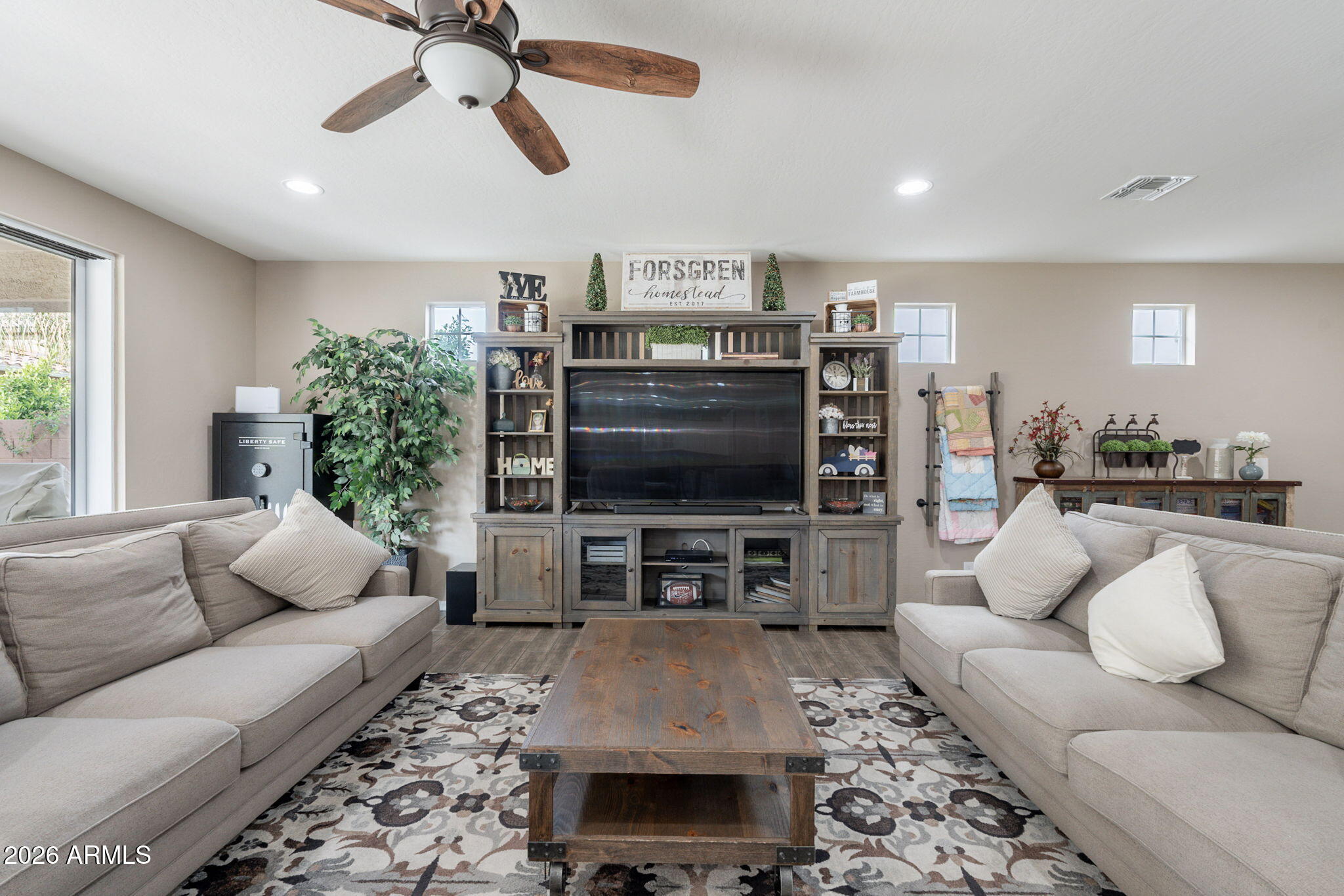 WHITE FENCE ESTATES - Residential