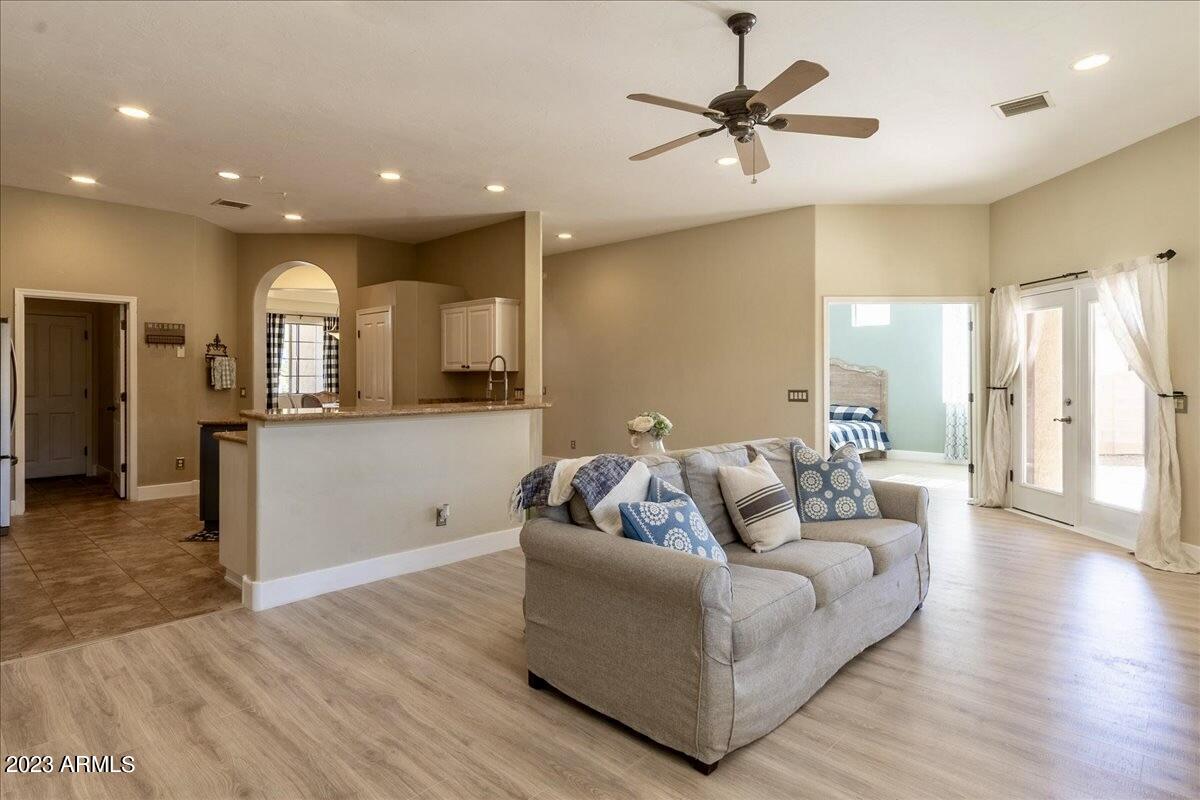 REMINGTON PARK WEST ESTATES - Residential