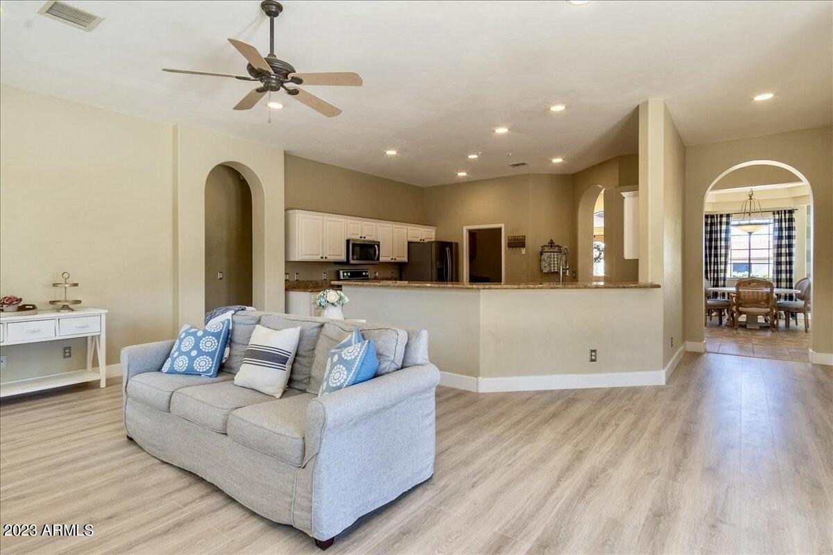 REMINGTON PARK WEST ESTATES - Residential