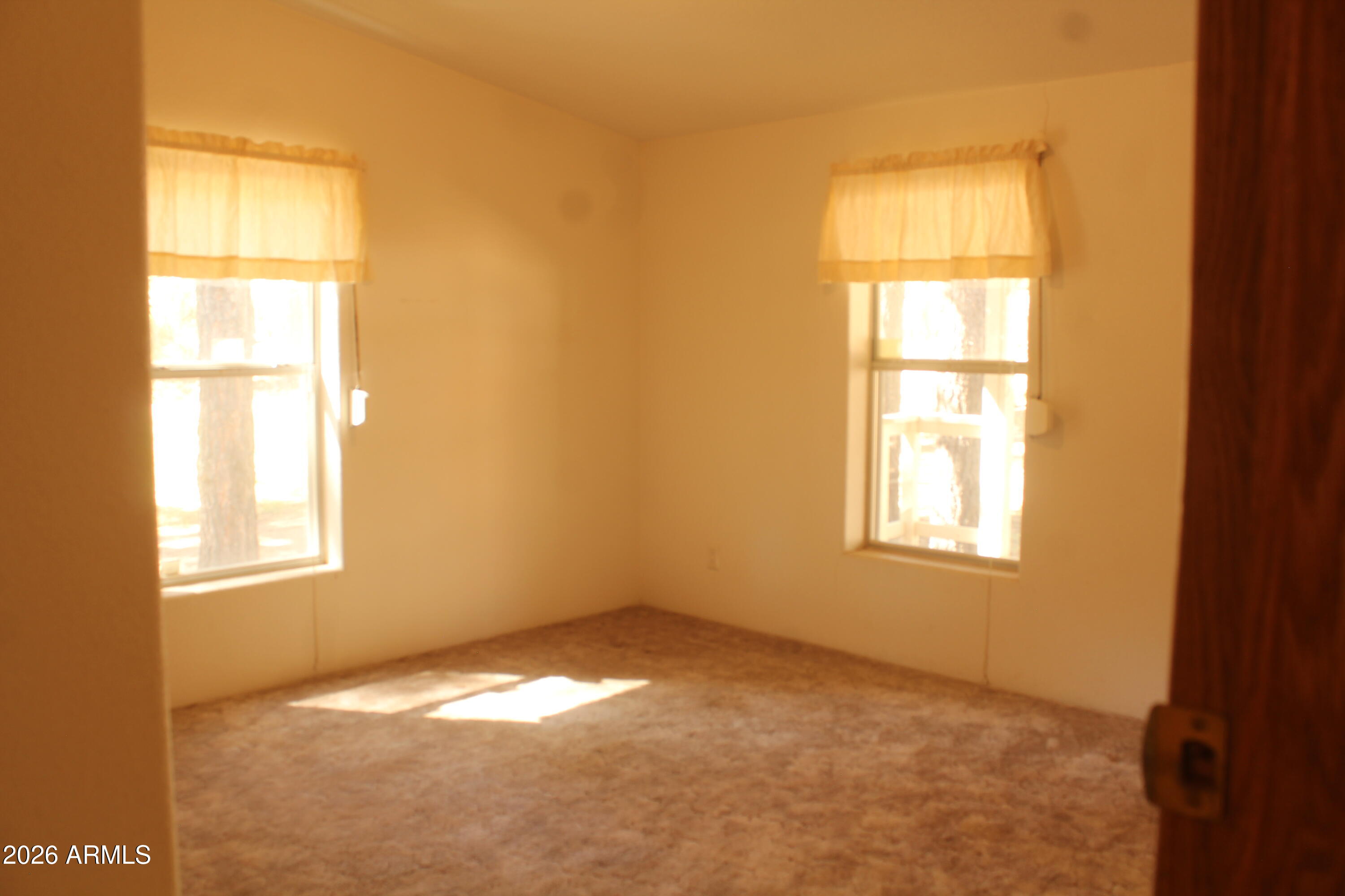 FOREST LAKES ESTATES 11 - Residential