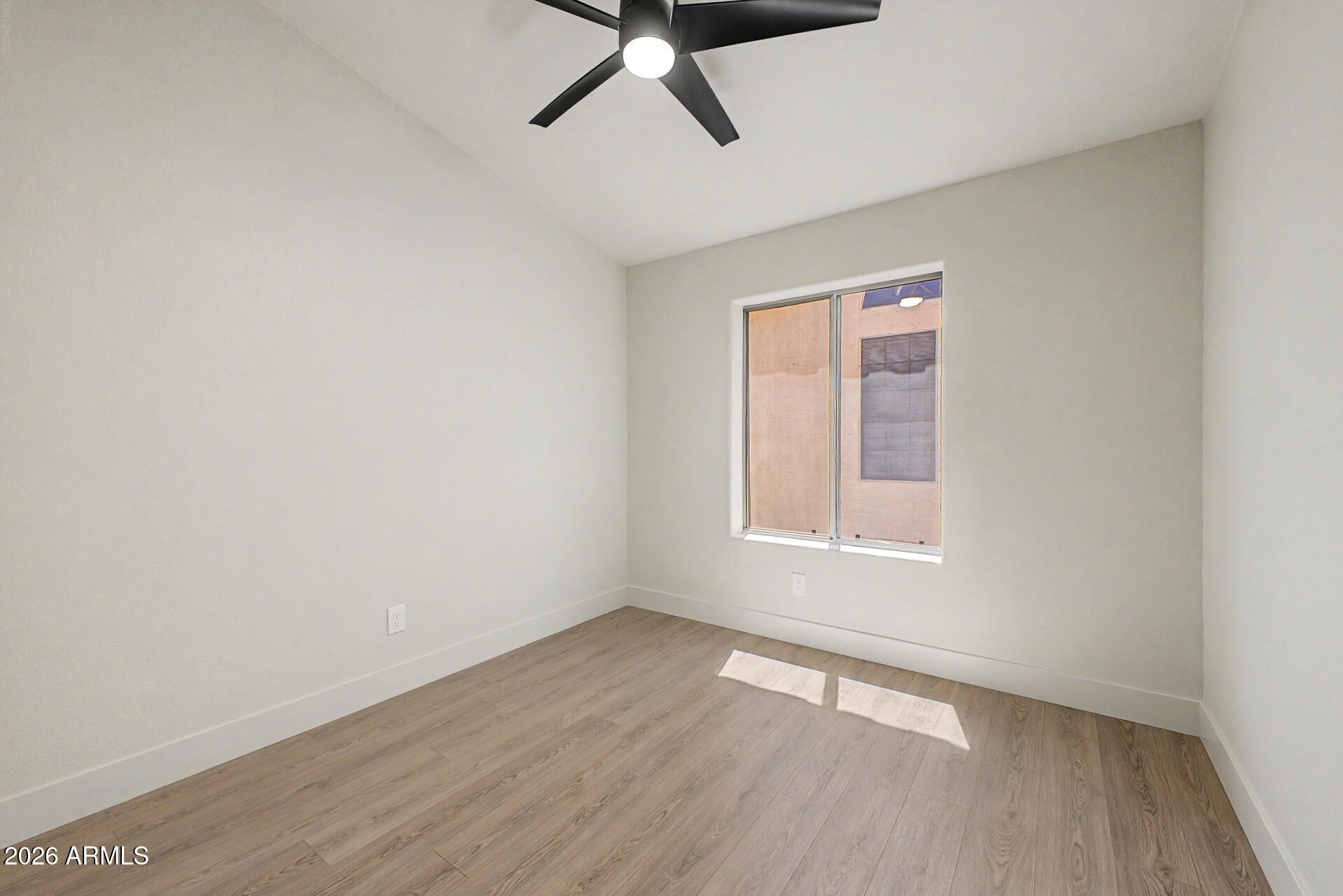 VISTA DEL RINCON - Residential