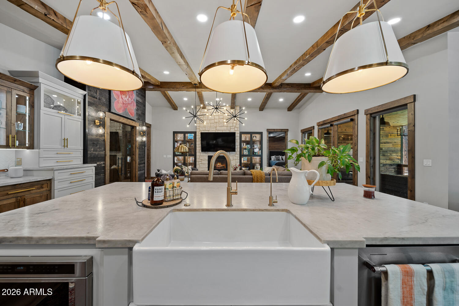 MOUNTAIN GATE UNIT 1 - Residential