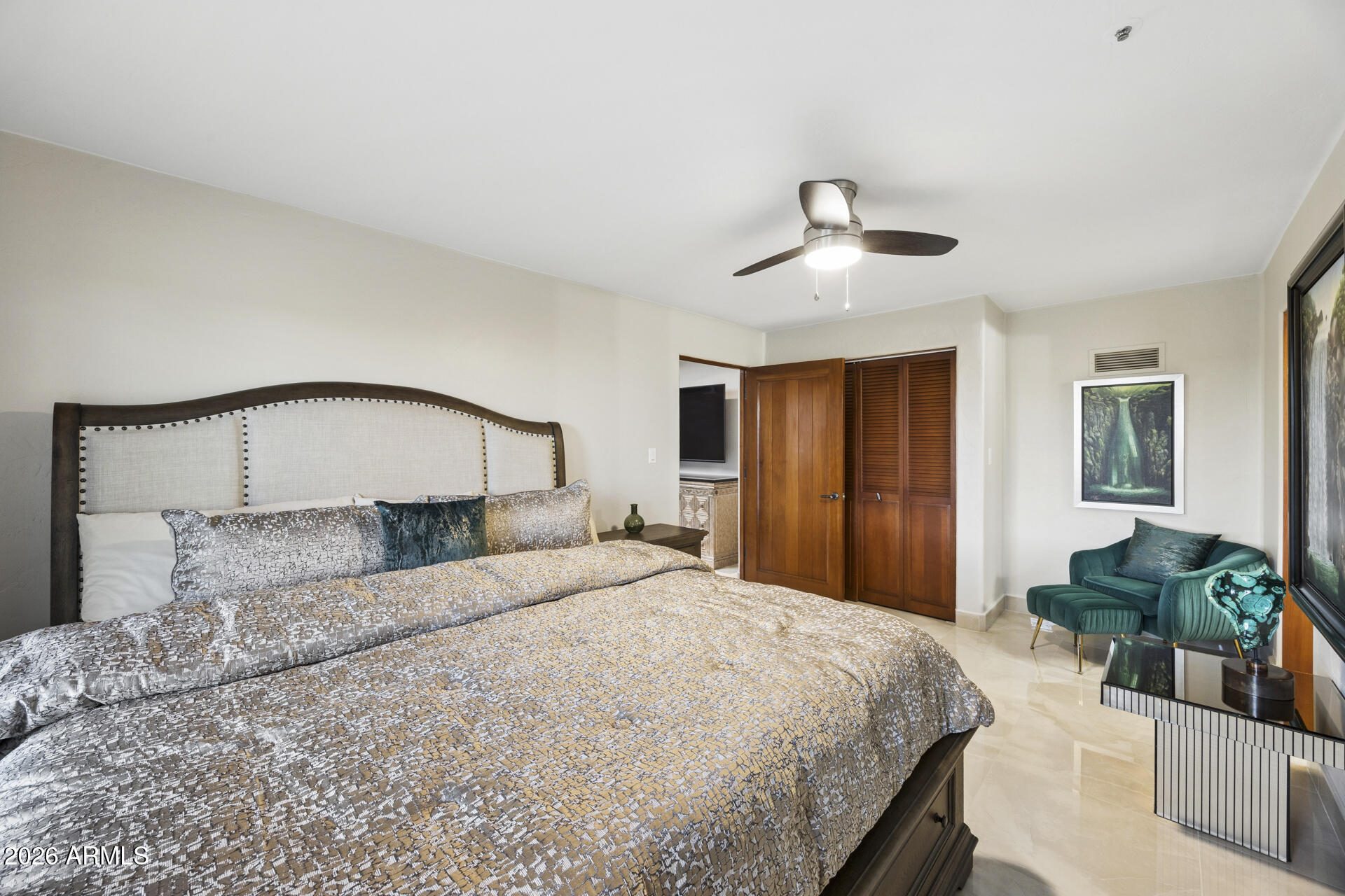 DESERT MOUNTAIN PHASE 1 UNIT 2 LOT 206-335 TR A - Residential