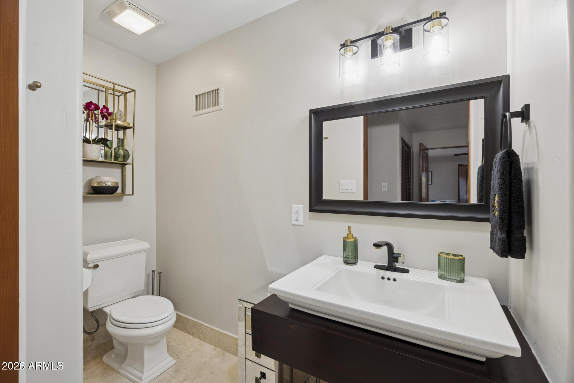 DESERT MOUNTAIN PHASE 1 UNIT 2 LOT 206-335 TR A - Residential