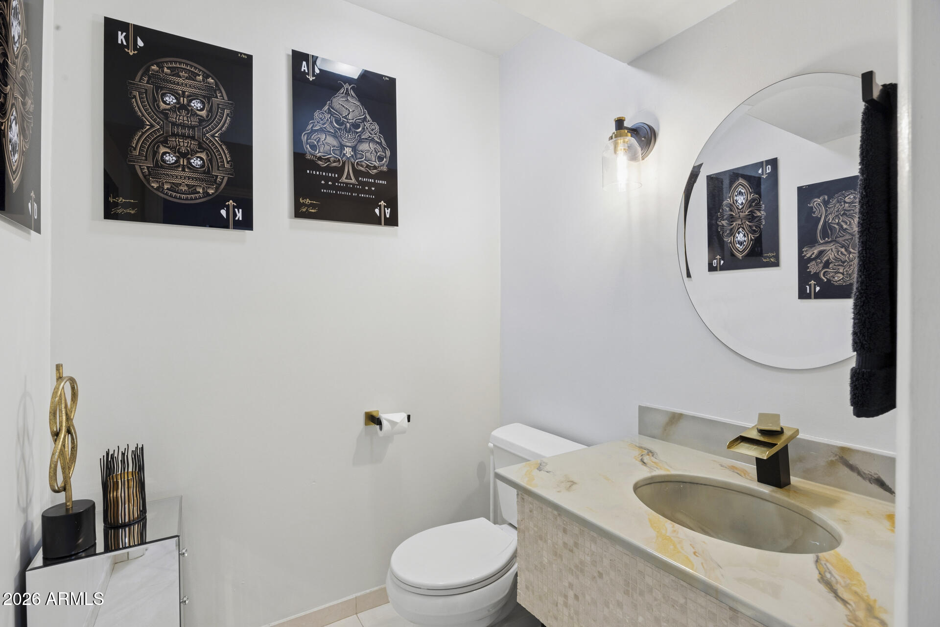 DESERT MOUNTAIN PHASE 1 UNIT 2 LOT 206-335 TR A - Residential