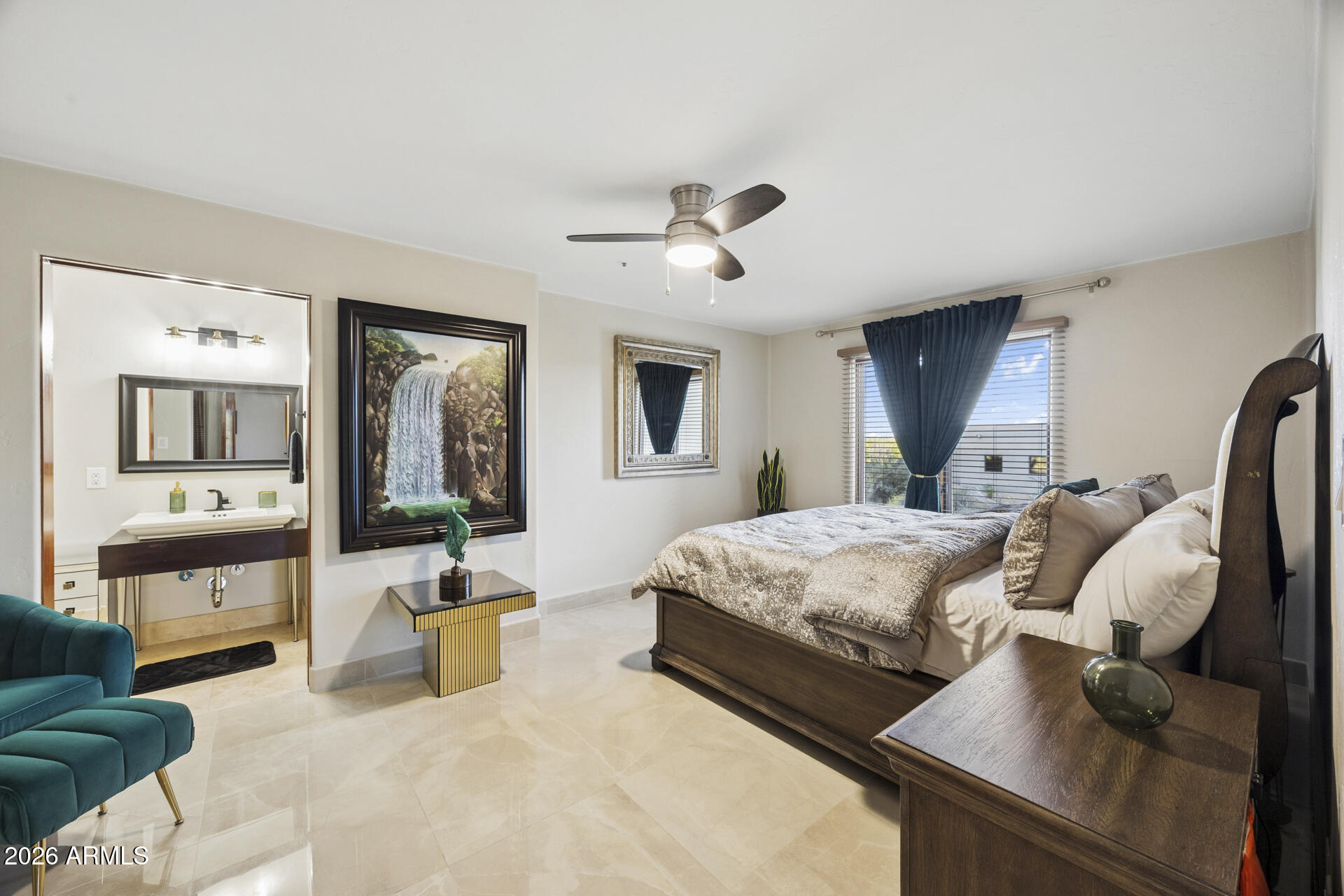 DESERT MOUNTAIN PHASE 1 UNIT 2 LOT 206-335 TR A - Residential