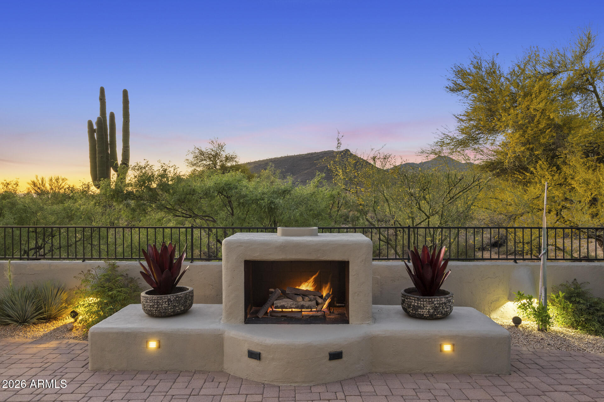 DESERT MOUNTAIN PHASE 1 UNIT 2 LOT 206-335 TR A - Residential