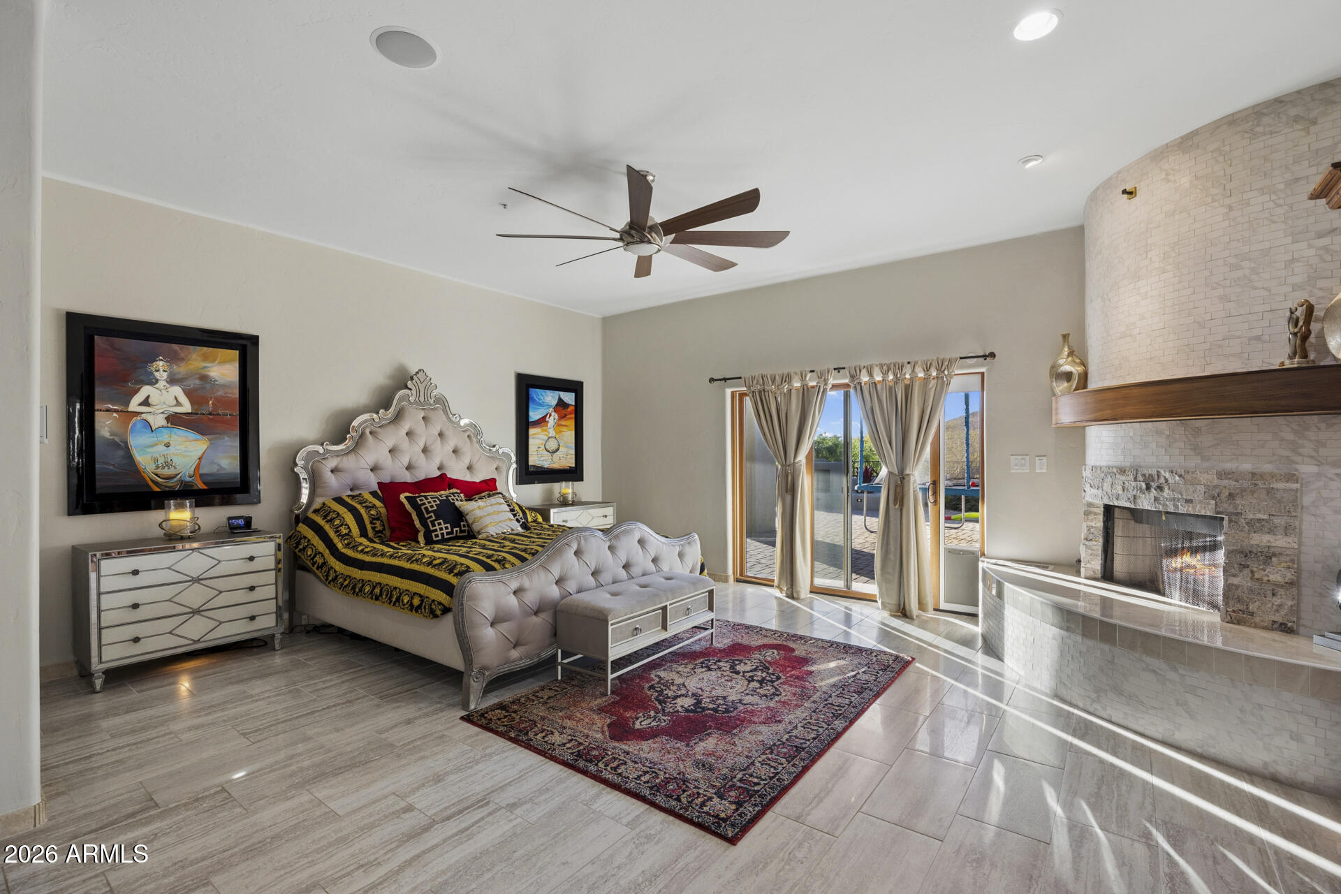 DESERT MOUNTAIN PHASE 1 UNIT 2 LOT 206-335 TR A - Residential