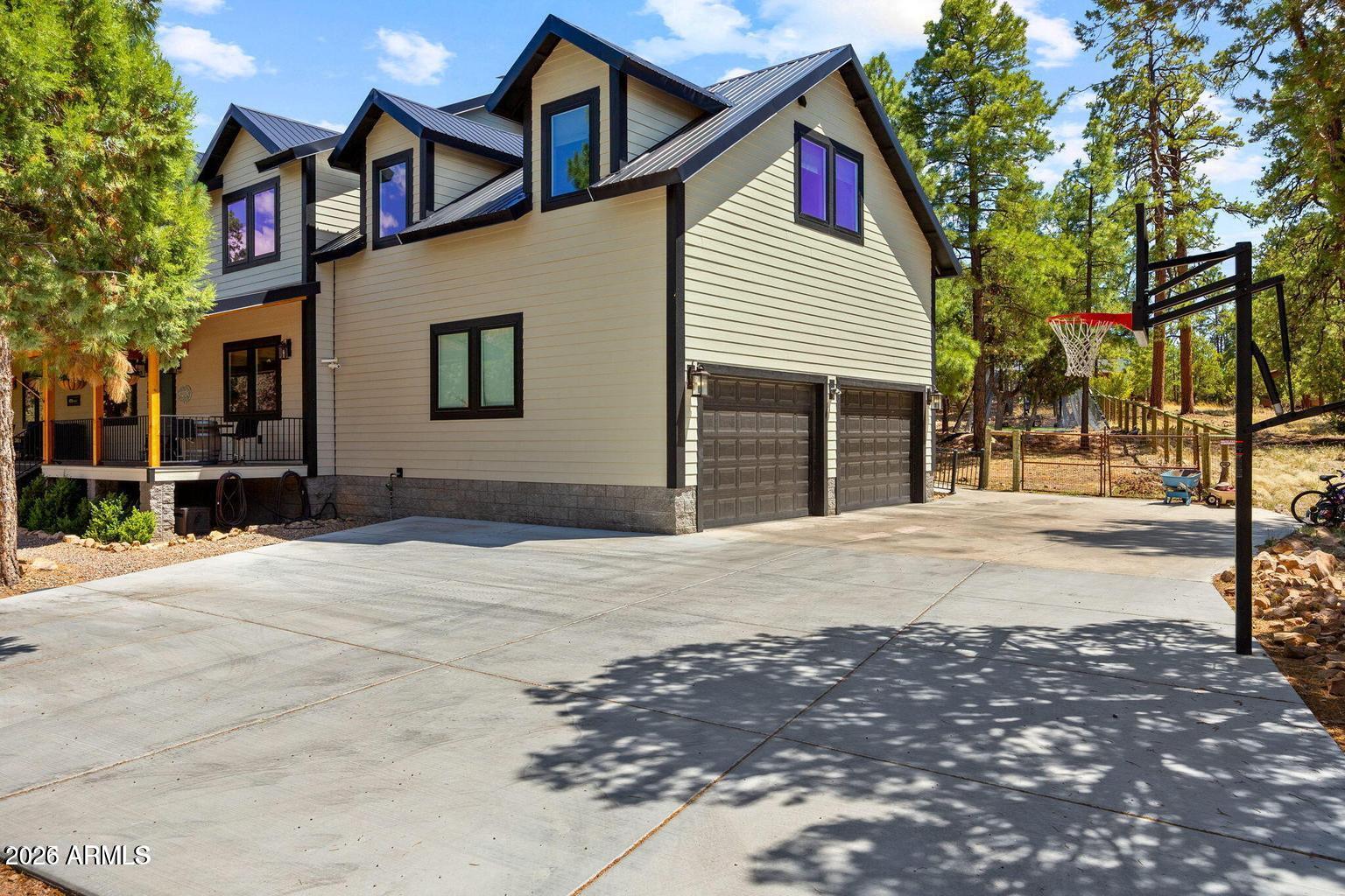 HIGH COUNTRY PINES 2 UNIT 2 - Residential