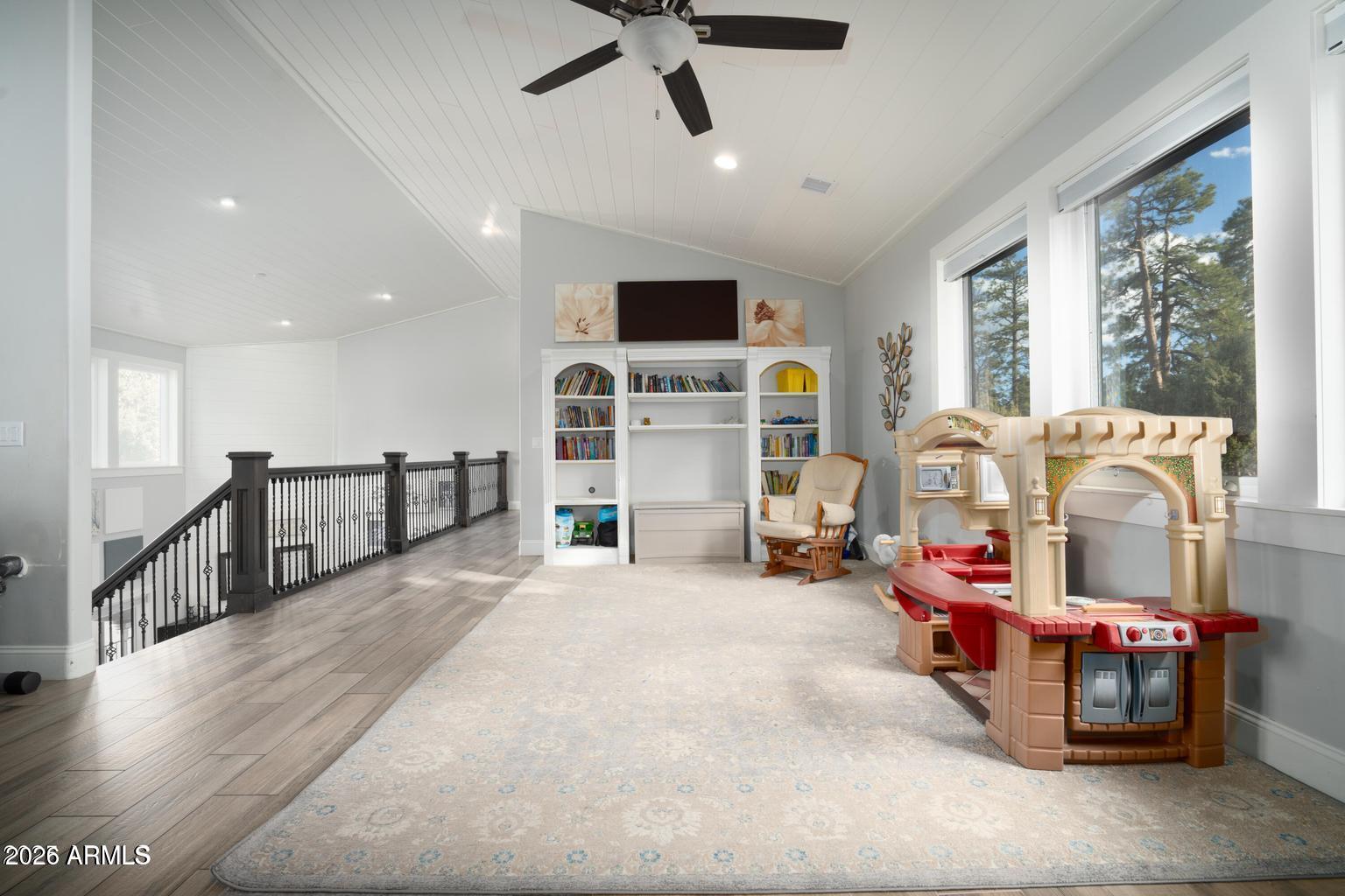 HIGH COUNTRY PINES 2 UNIT 2 - Residential