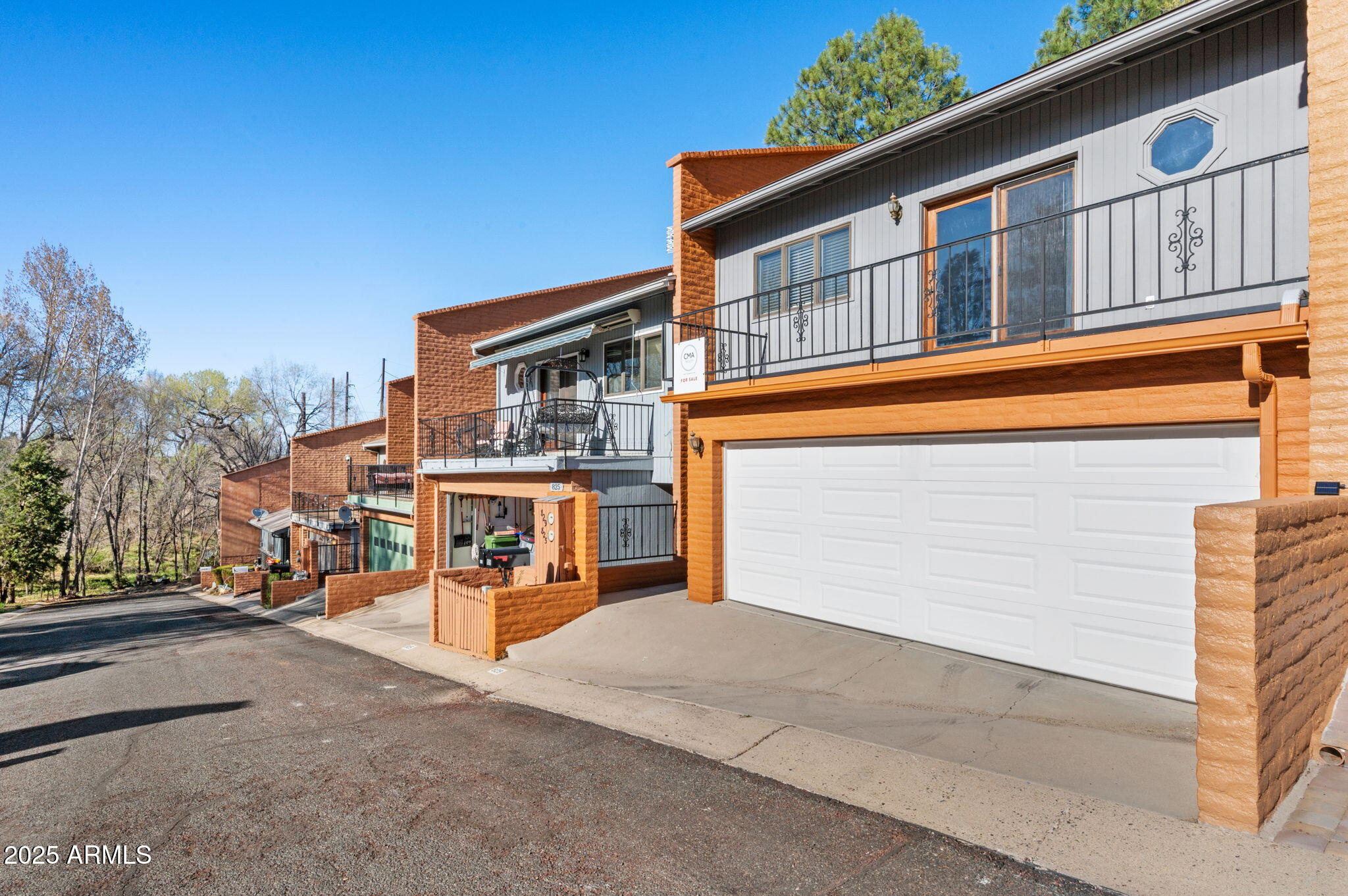 FOREST HYLANDS TOWNHOUSE AMD - Residential