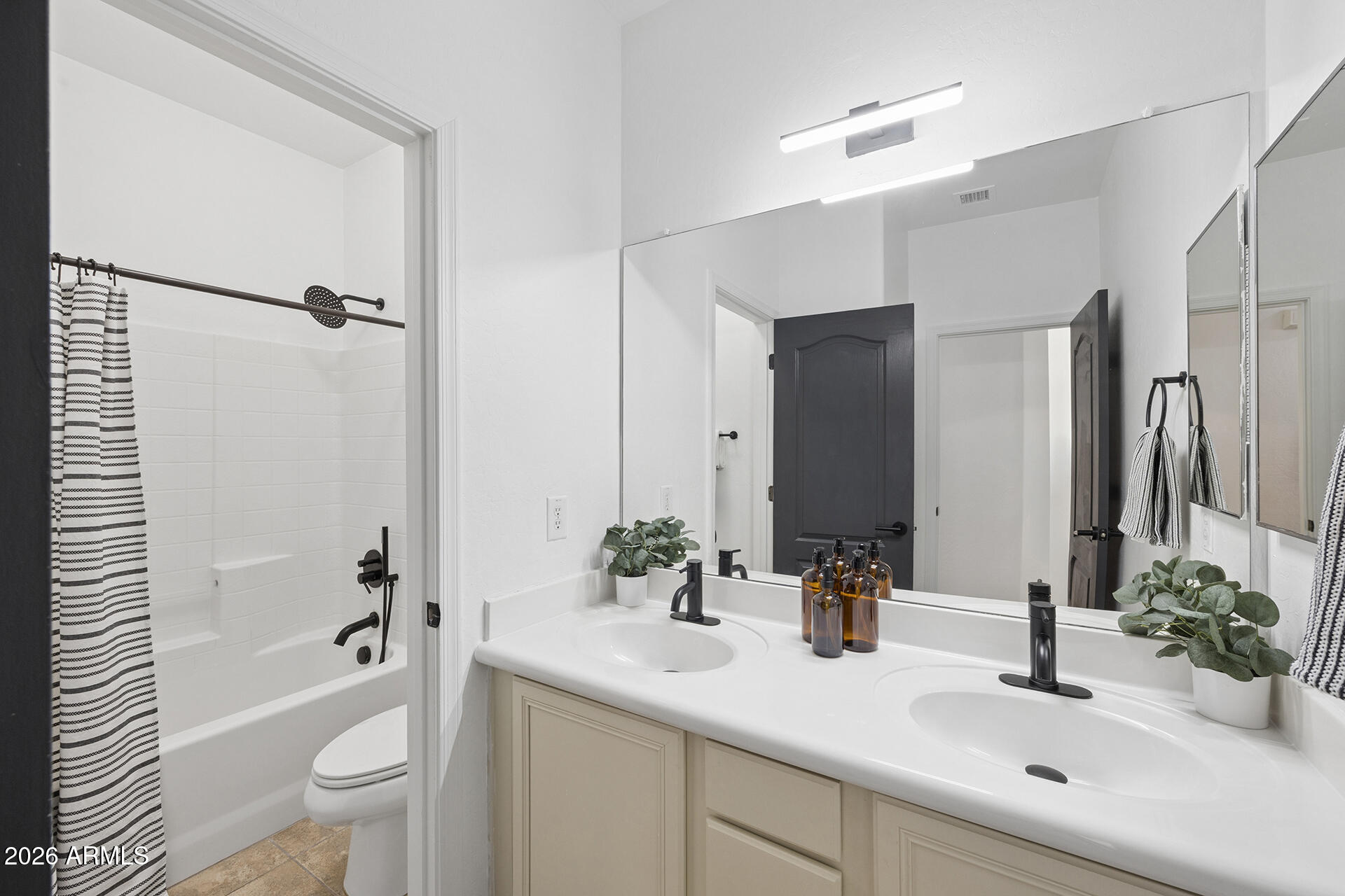 LAVEEN RANCH AMD - Residential